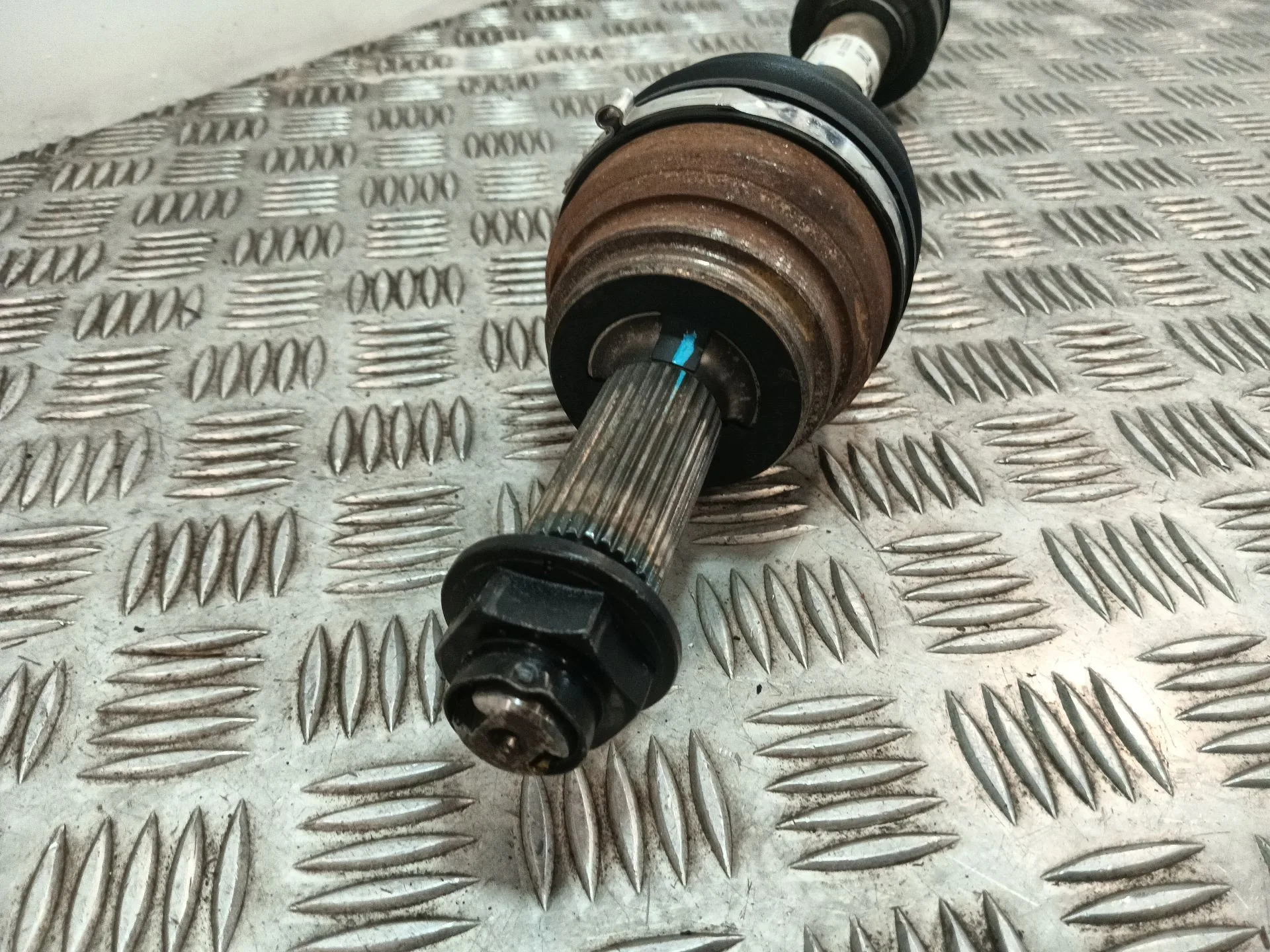 Transmision Delantera Derecha para Kia Xceed (Cd)