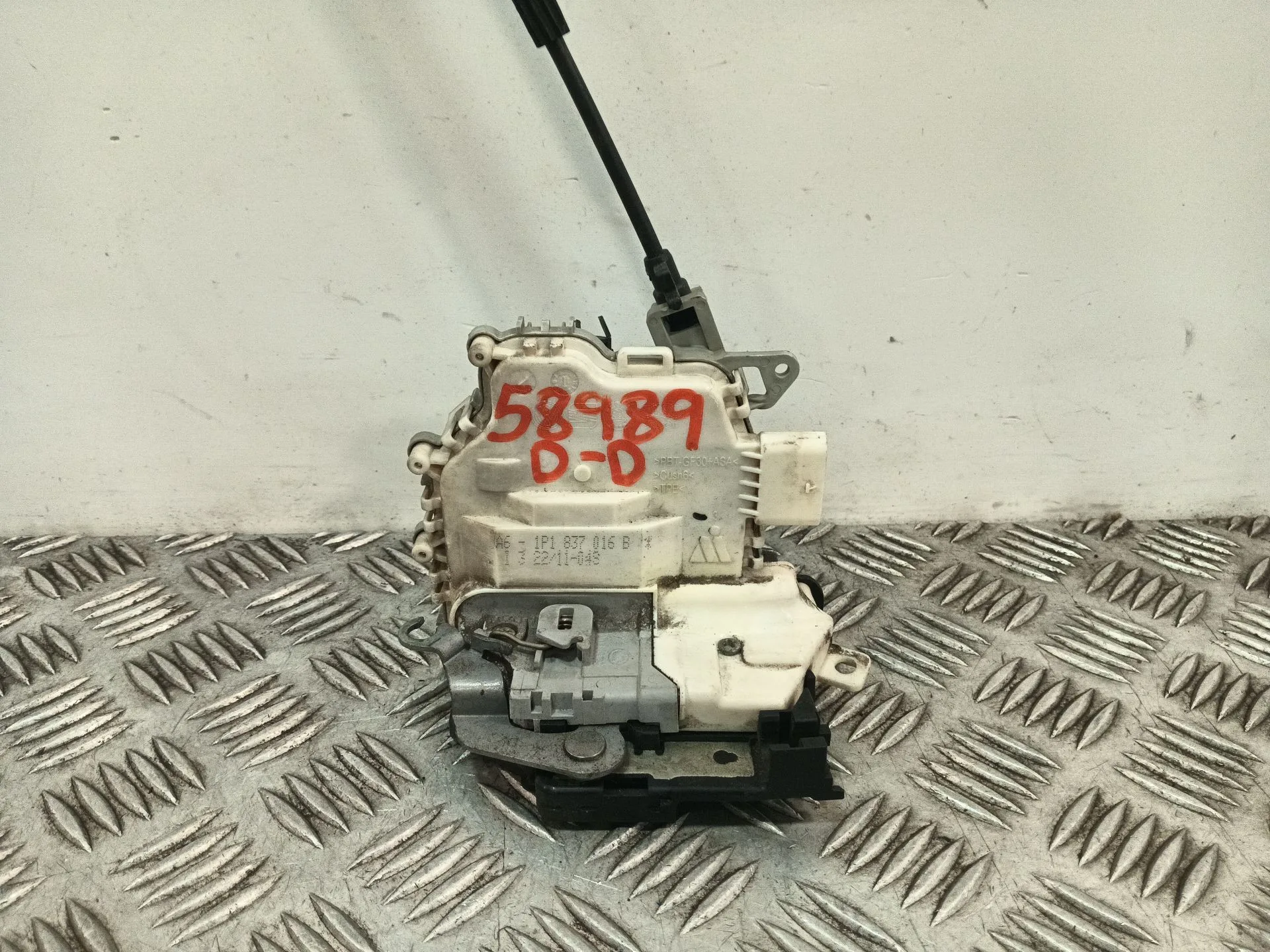 Cerradura Puerta Delantera Derecha para Seat Leon (1P1)