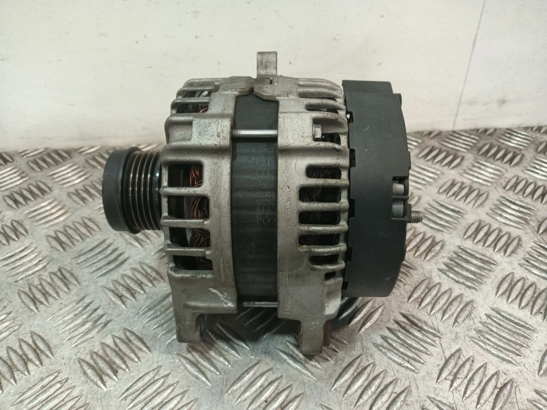 Alternador para Mercedes-Benz Clase A (W176)