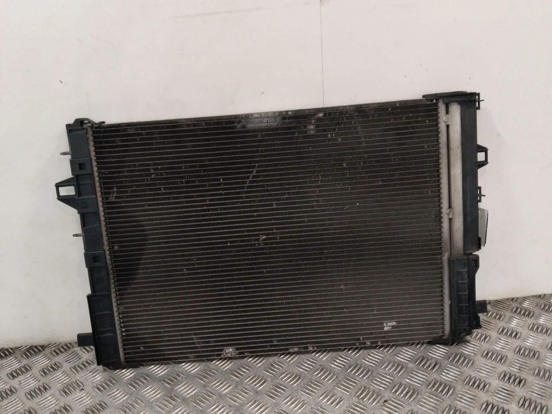 Condensador / Radiador Aire Acondicionado para Mercedes-Benz Clase A (W176)