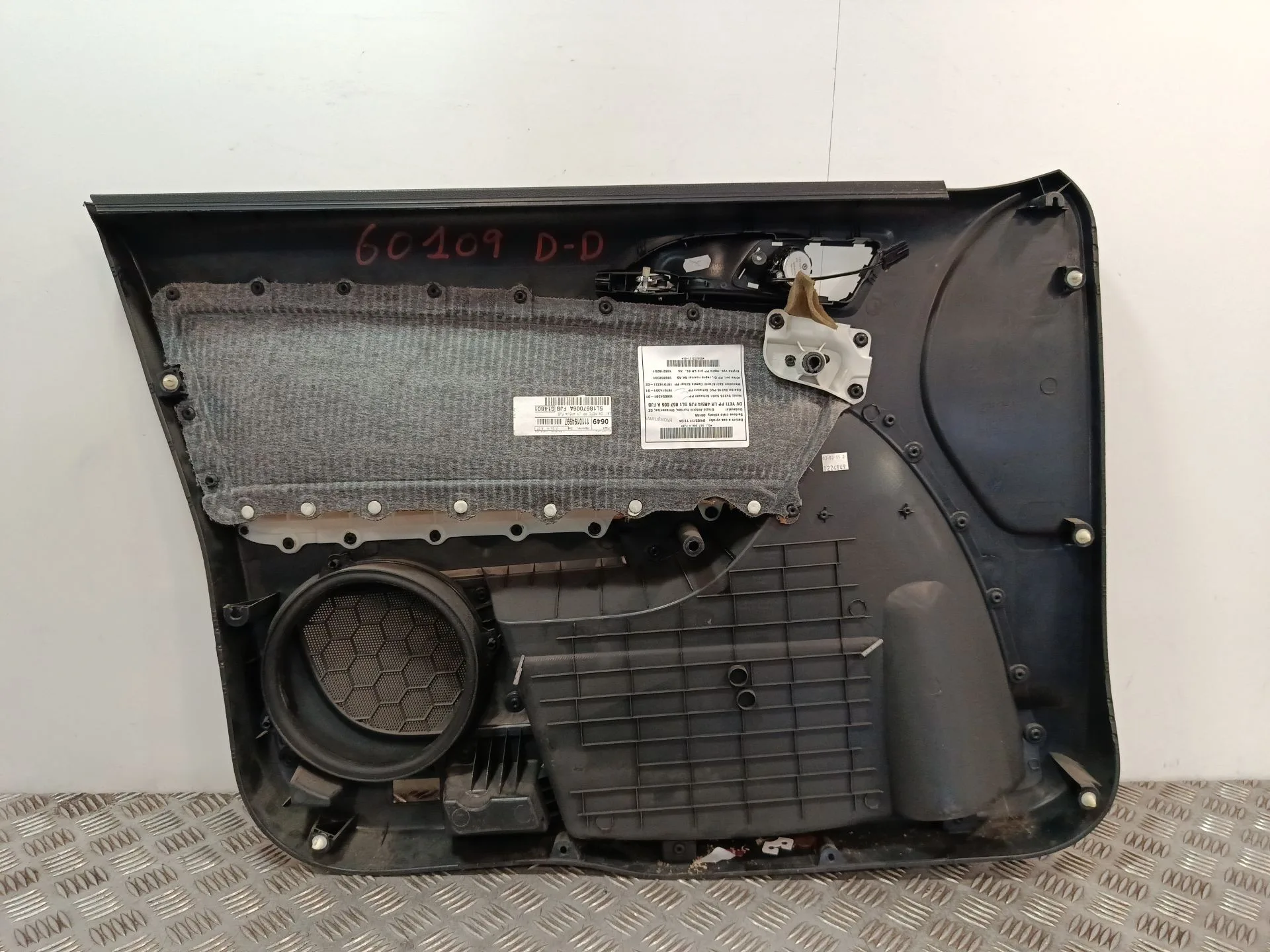 Guarnecido Puerta Delantera Derecha para Skoda Yeti (5L)