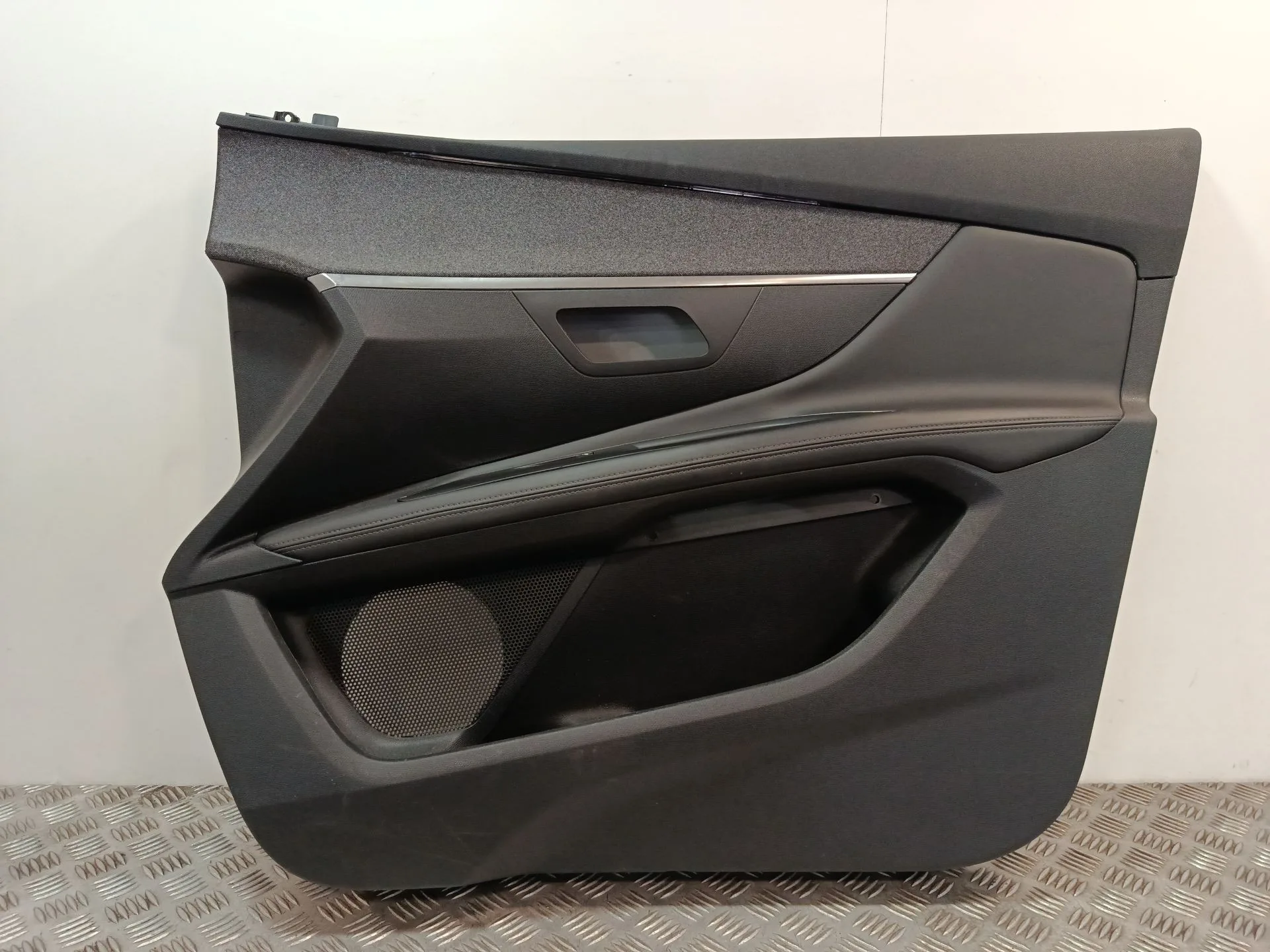 Guarnecido Puerta Delantera Derecha para Peugeot 3008 Ii Suv (Mc_, Mr_, Mj_, M4_)