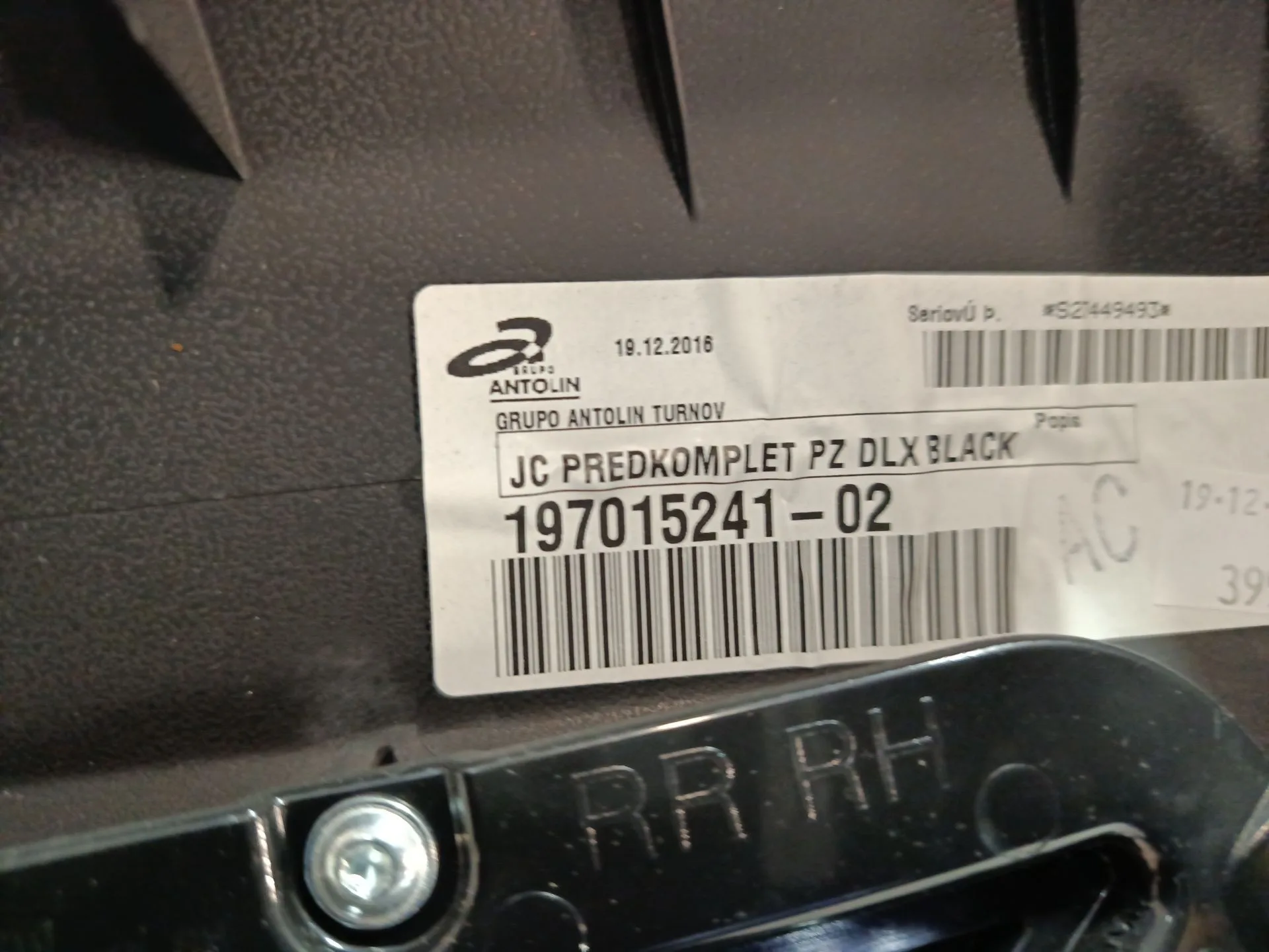 Guarnecido Puerta Trasera Derecha para Hyundai Ix20 (Jc)