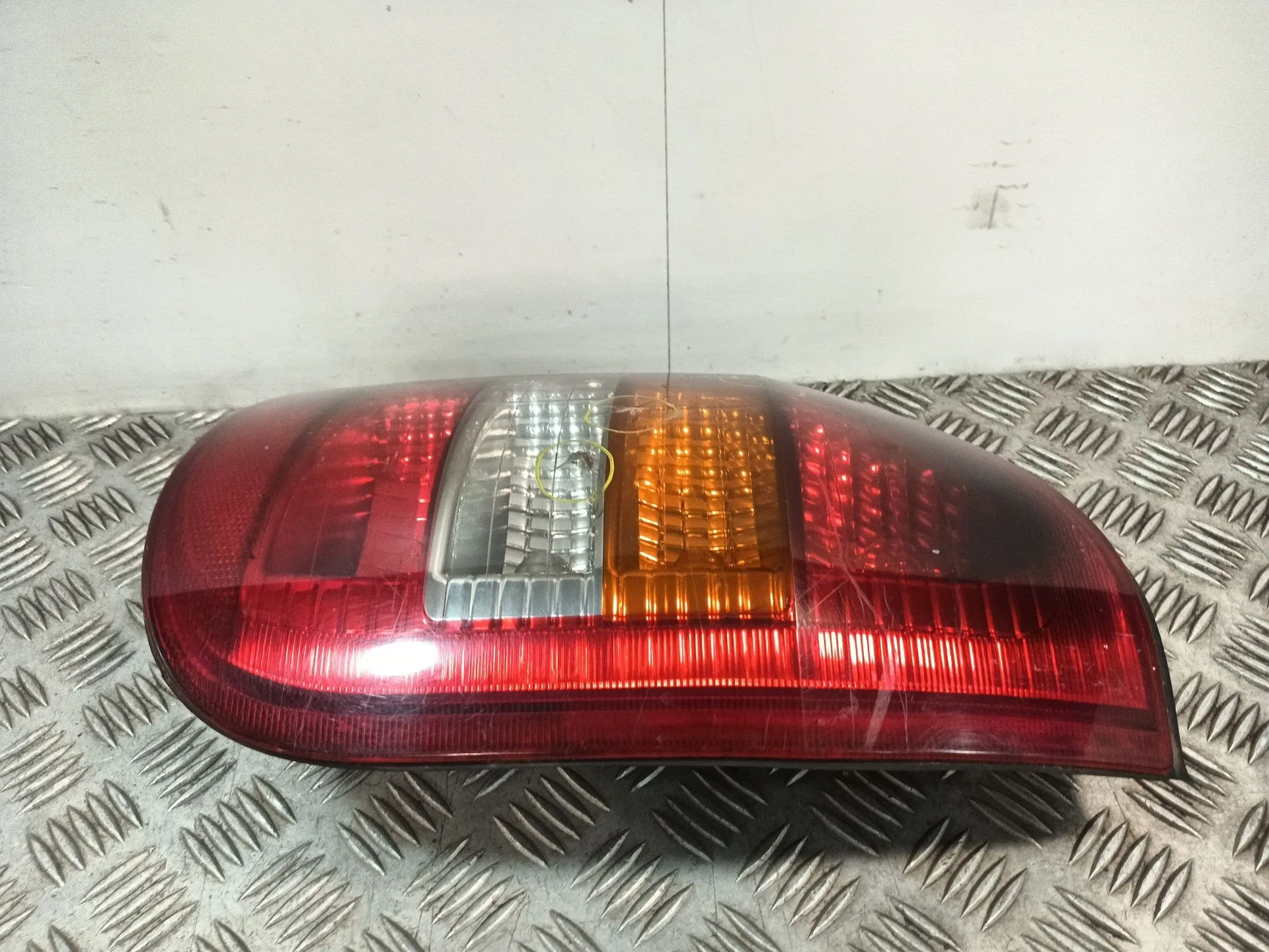 Piloto Trasero Derecho para Opel Zafira A Monospace (T98)