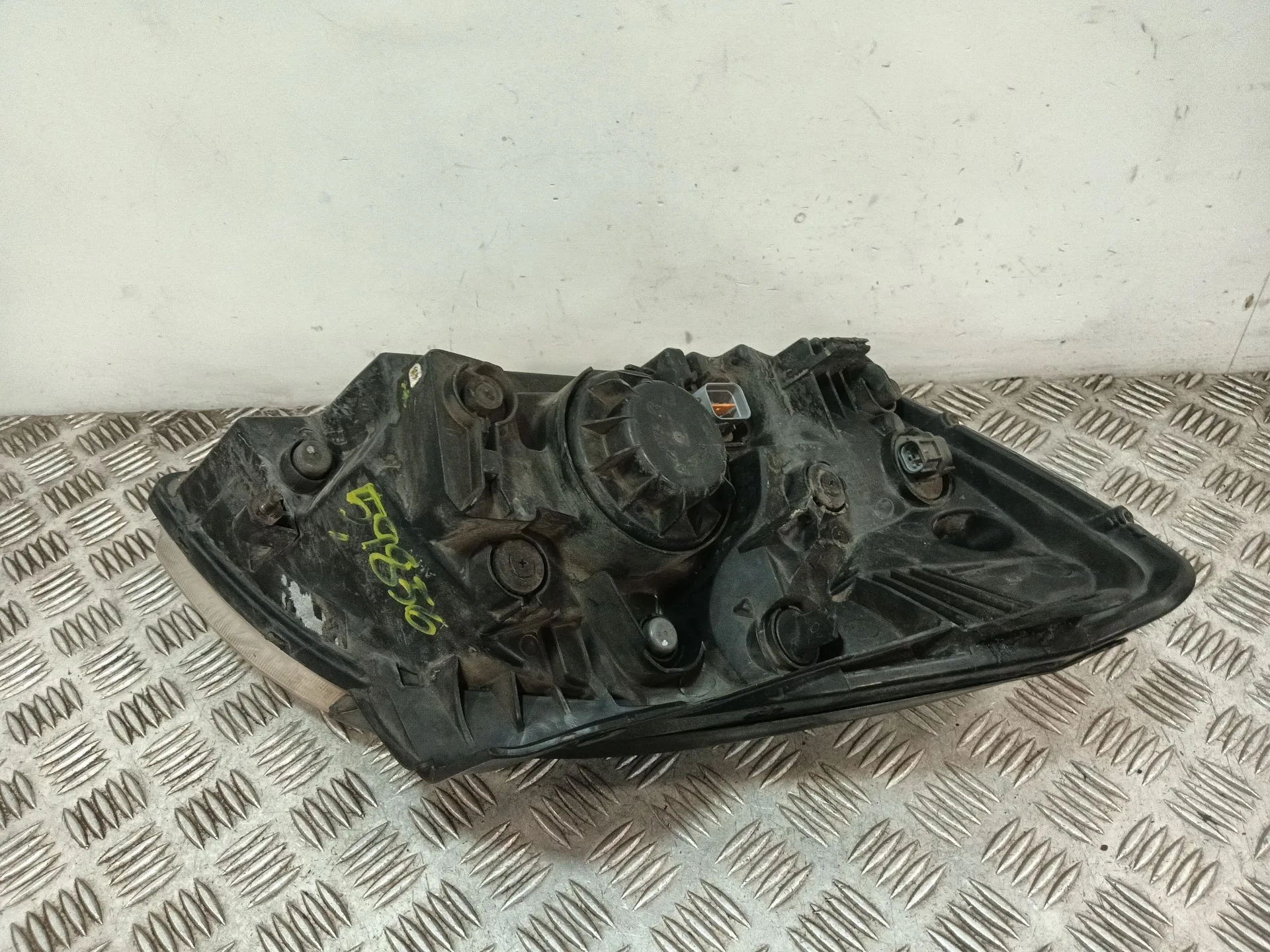 Faro Izquierdo para Kia Rio Ii (Jb)