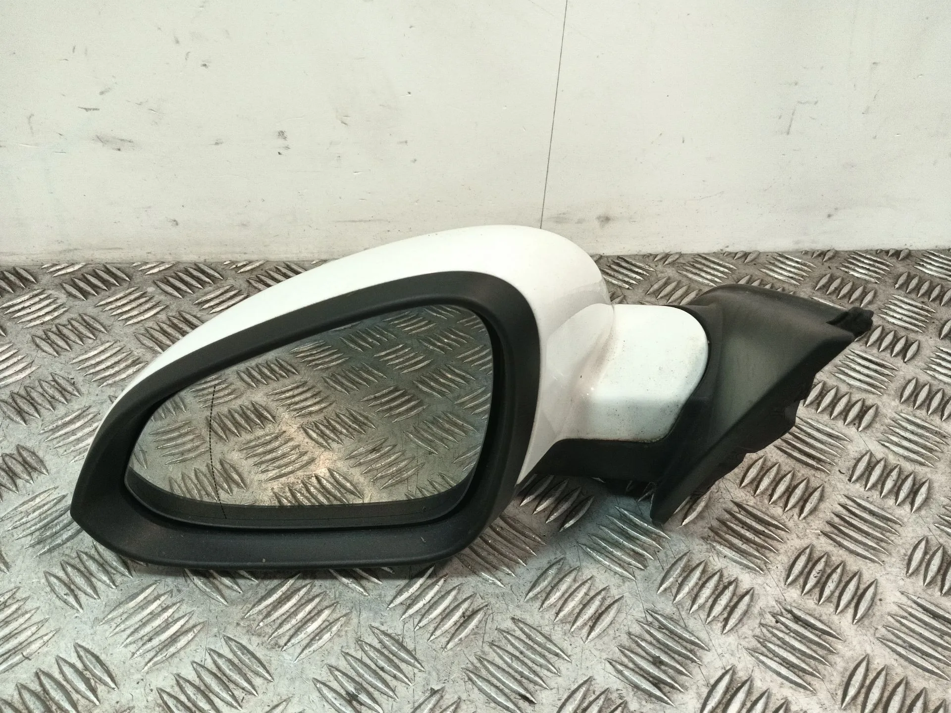 Retrovisor Izquierdo para Opel Insignia A (G09)