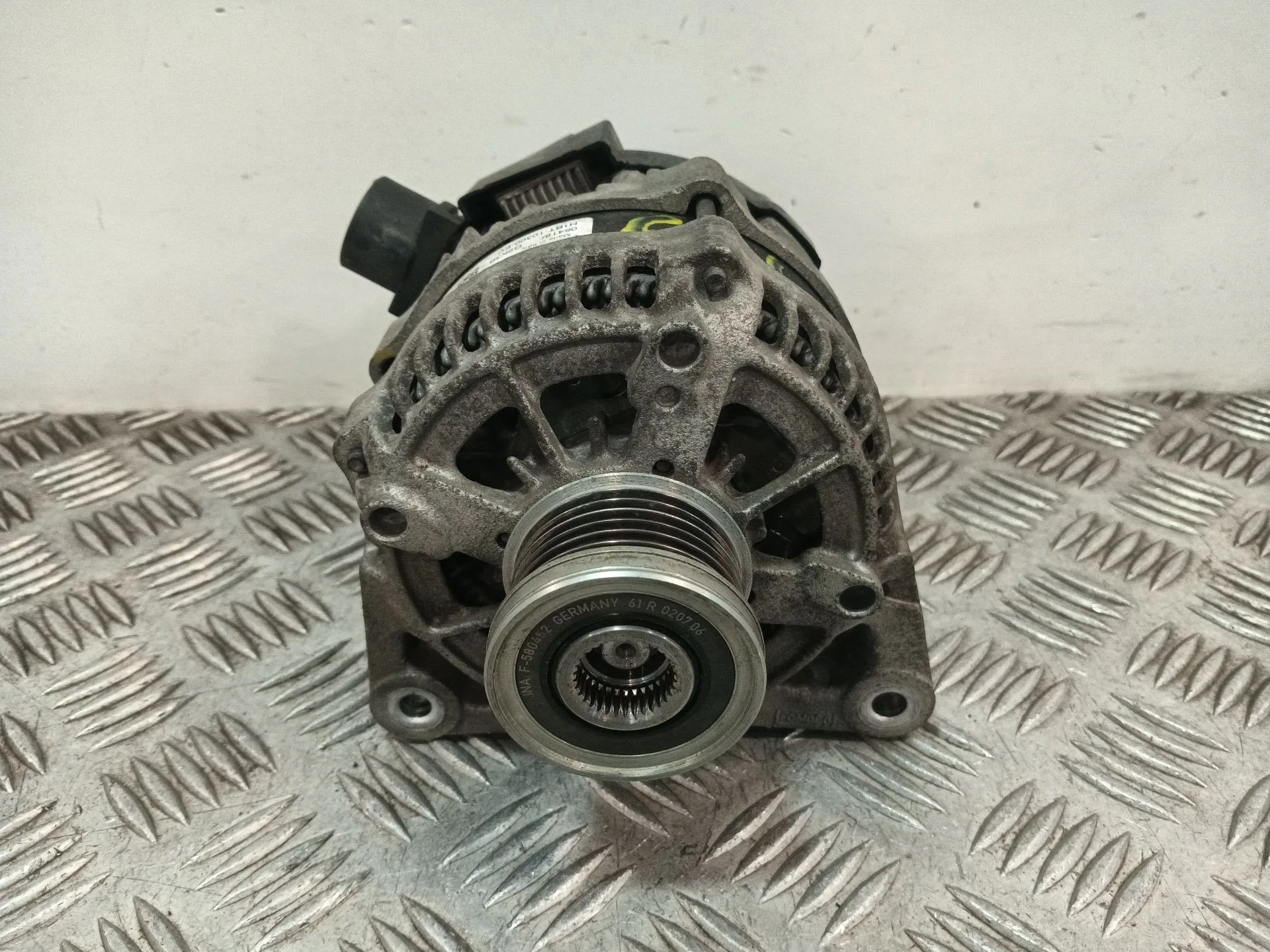 Alternador para Ford Fiesta Vii (Hj, Hf)