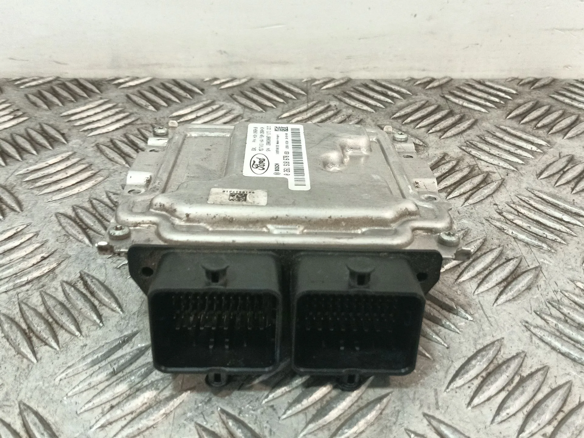 Centralita Motor Uce para Ford Fiesta Vii (Hj, Hf)