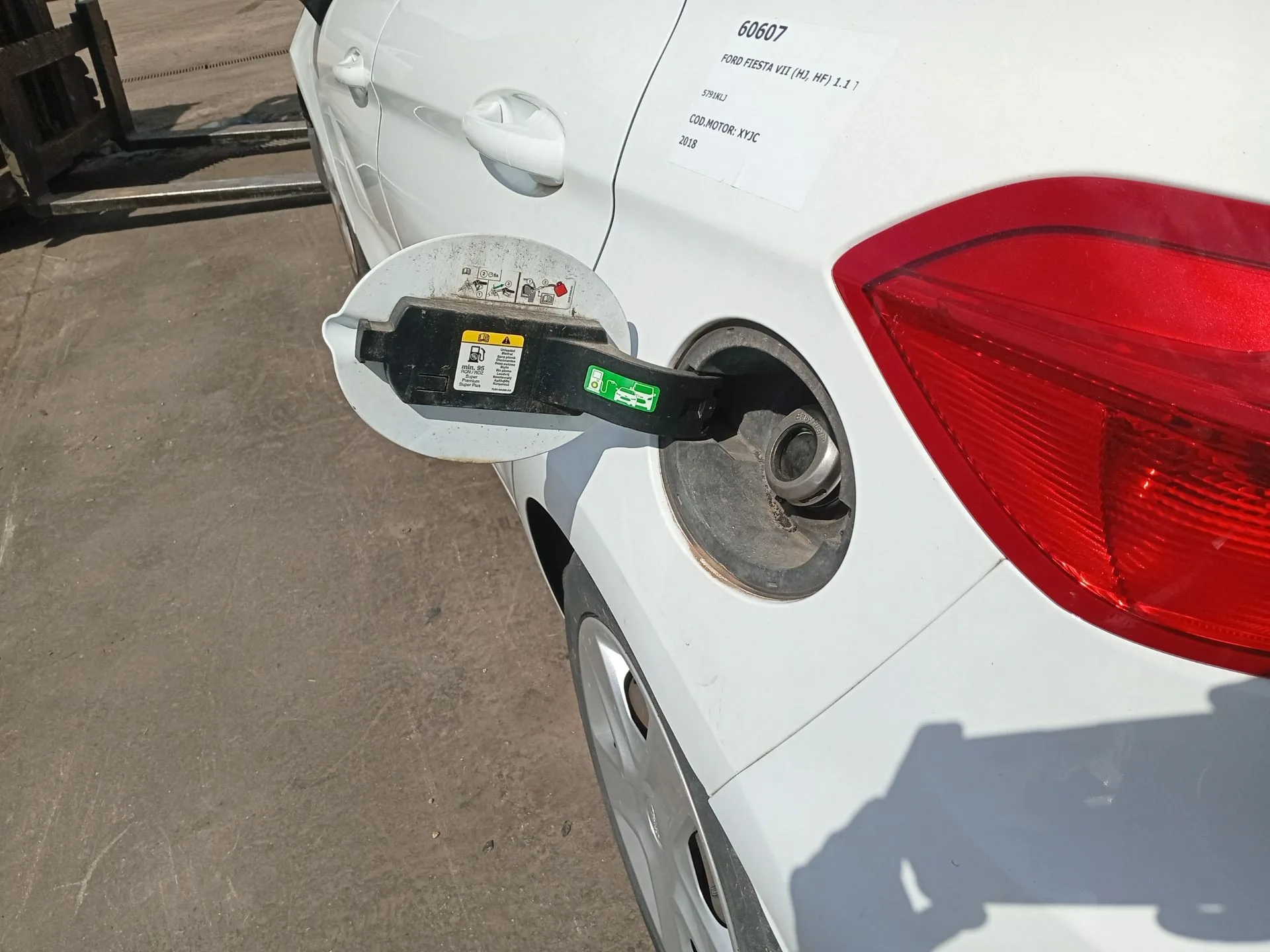 Deposito Combustible para Ford Fiesta Vii (Hj, Hf)