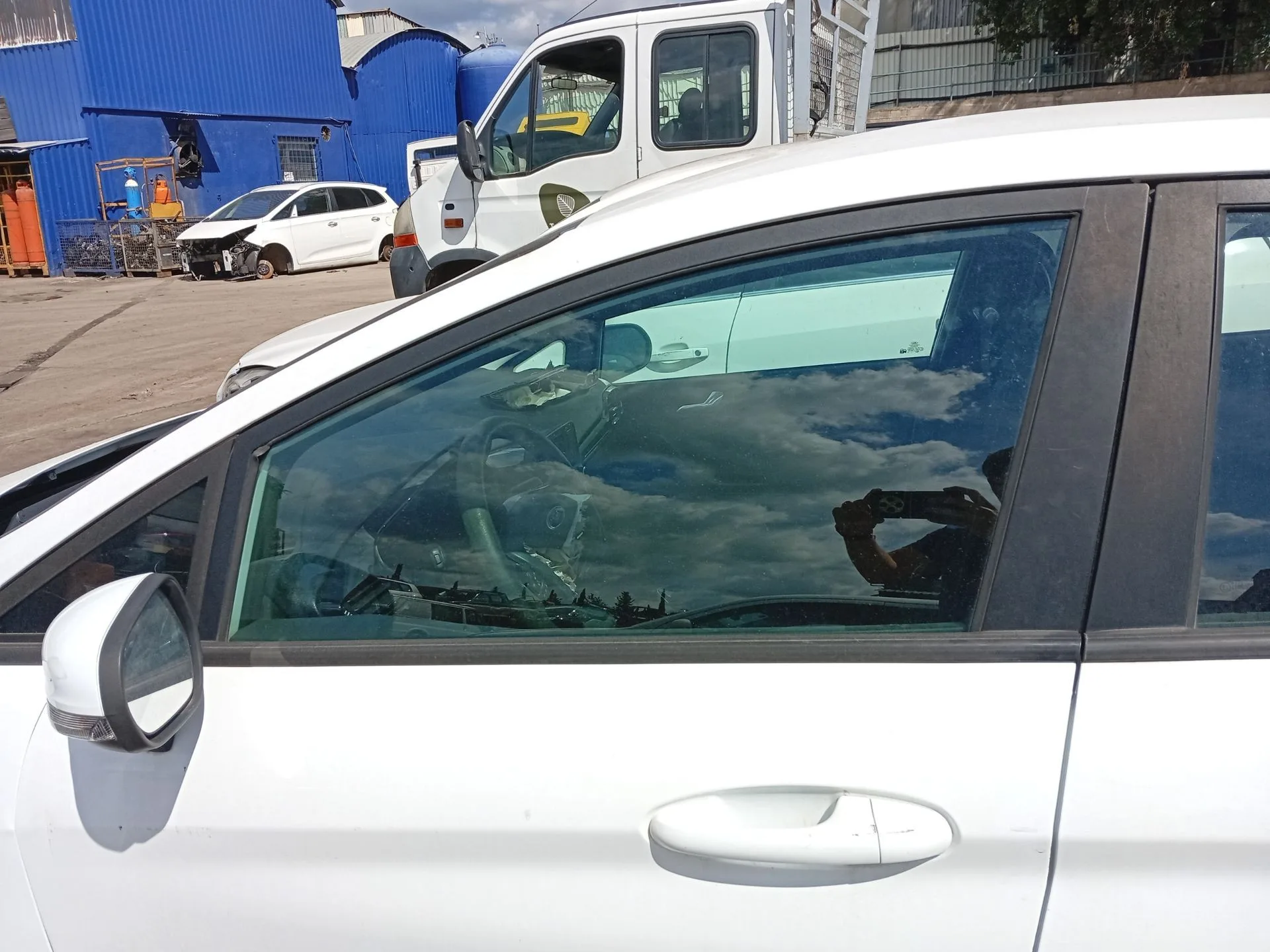Luna Delantera Izquierda para Ford Fiesta Vii (Hj, Hf)
