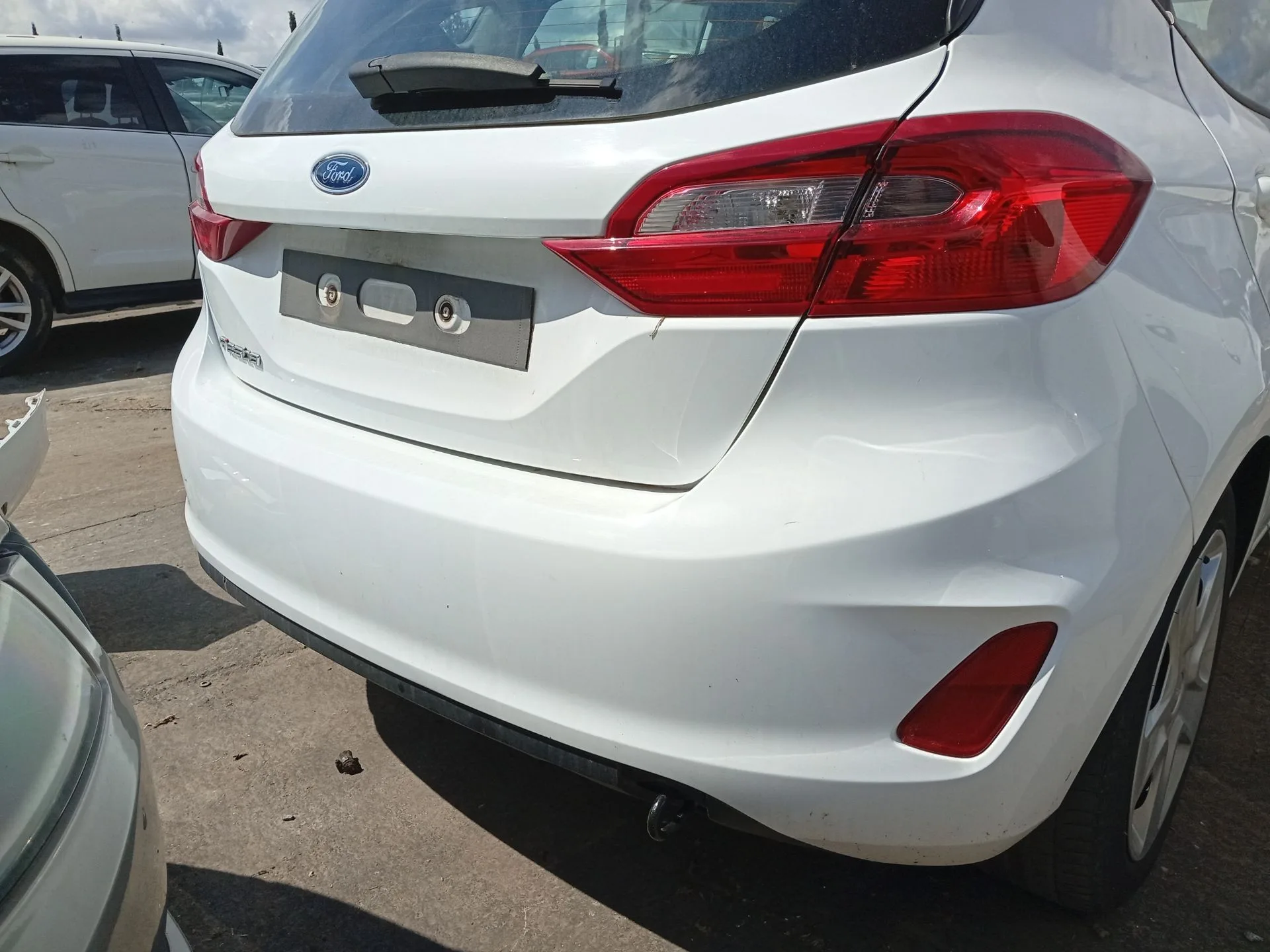 Paragolpes Trasero para Ford Fiesta Vii (Hj, Hf)