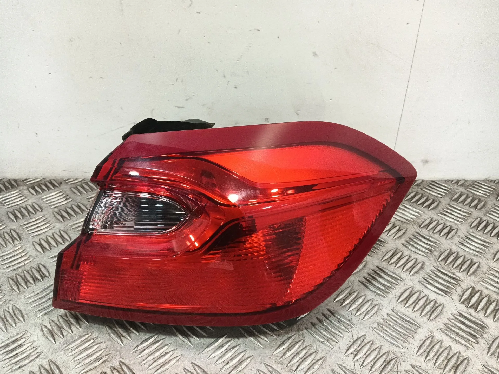 Piloto Trasero Derecho para Ford Fiesta Vii (Hj, Hf)