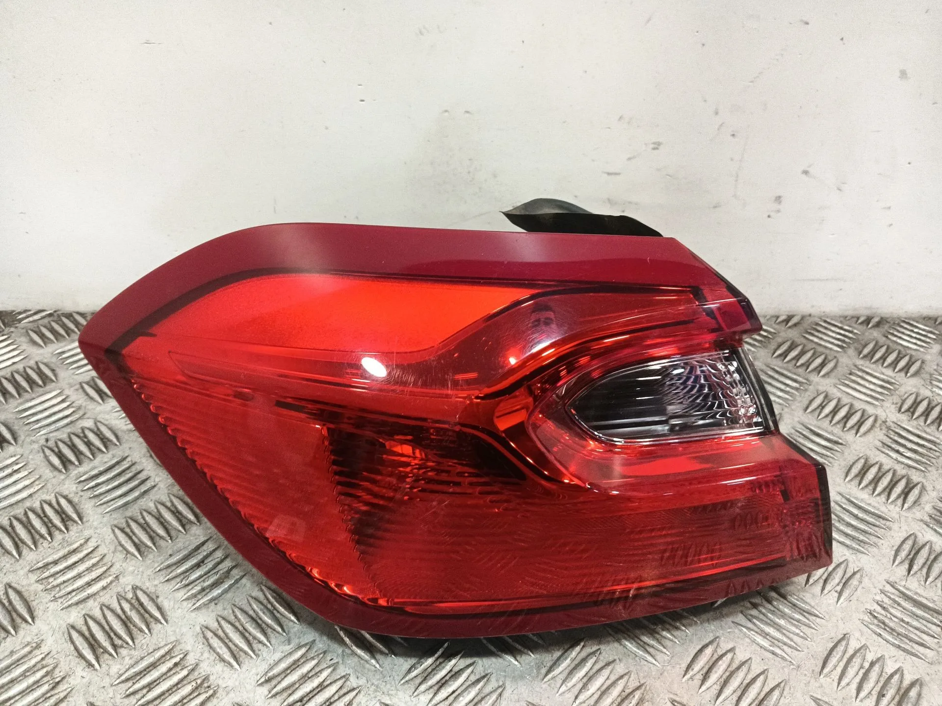 Piloto Trasero Izquierdo para Ford Fiesta Vii (Hj, Hf)