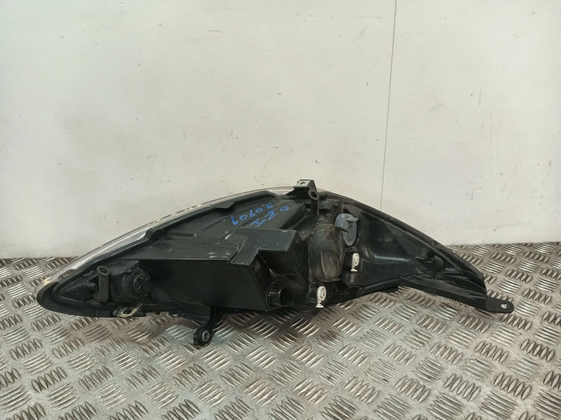 Faro Izquierdo para Ford Ka (Ru8)