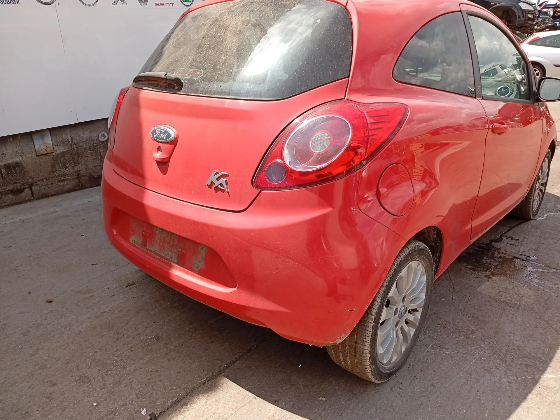 Paragolpes Trasero para Ford Ka (Ru8)