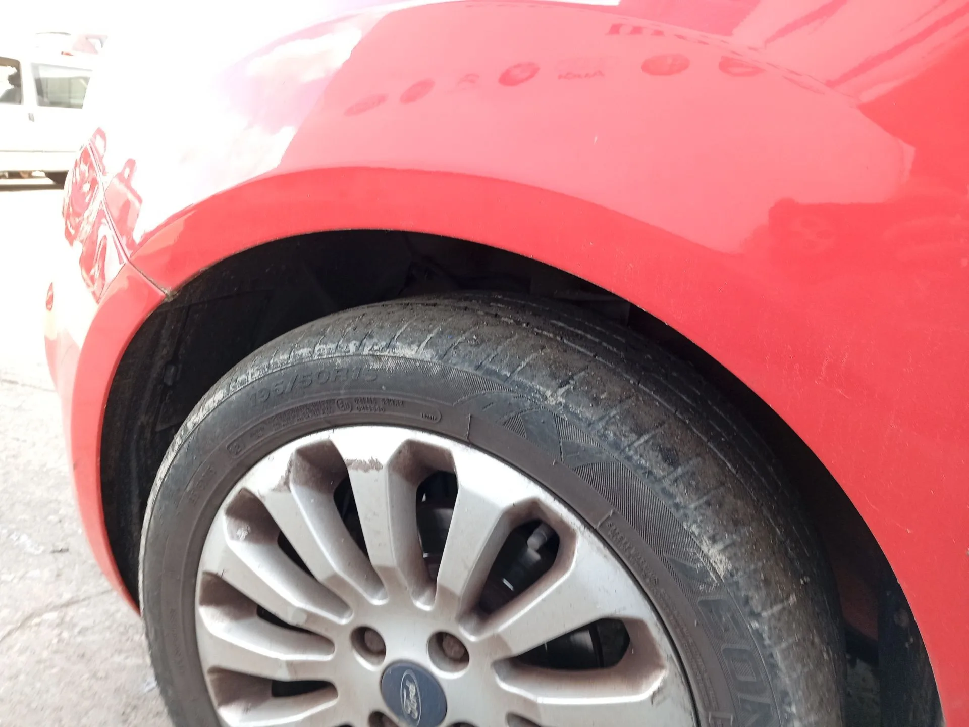 Paso De Rueda Delantero Izquierdo para Ford Ka (Ru8)