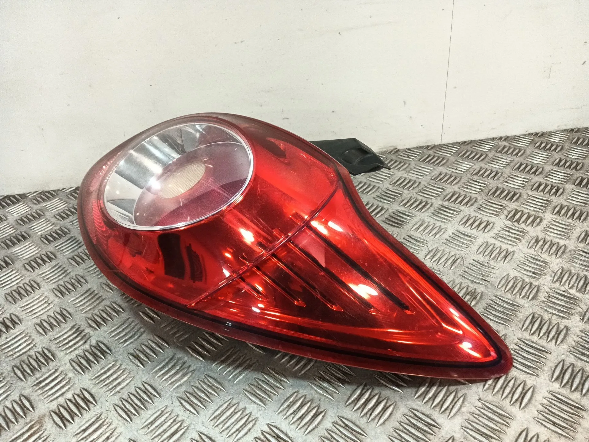 Piloto Trasero Derecho para Ford Ka (Ru8)