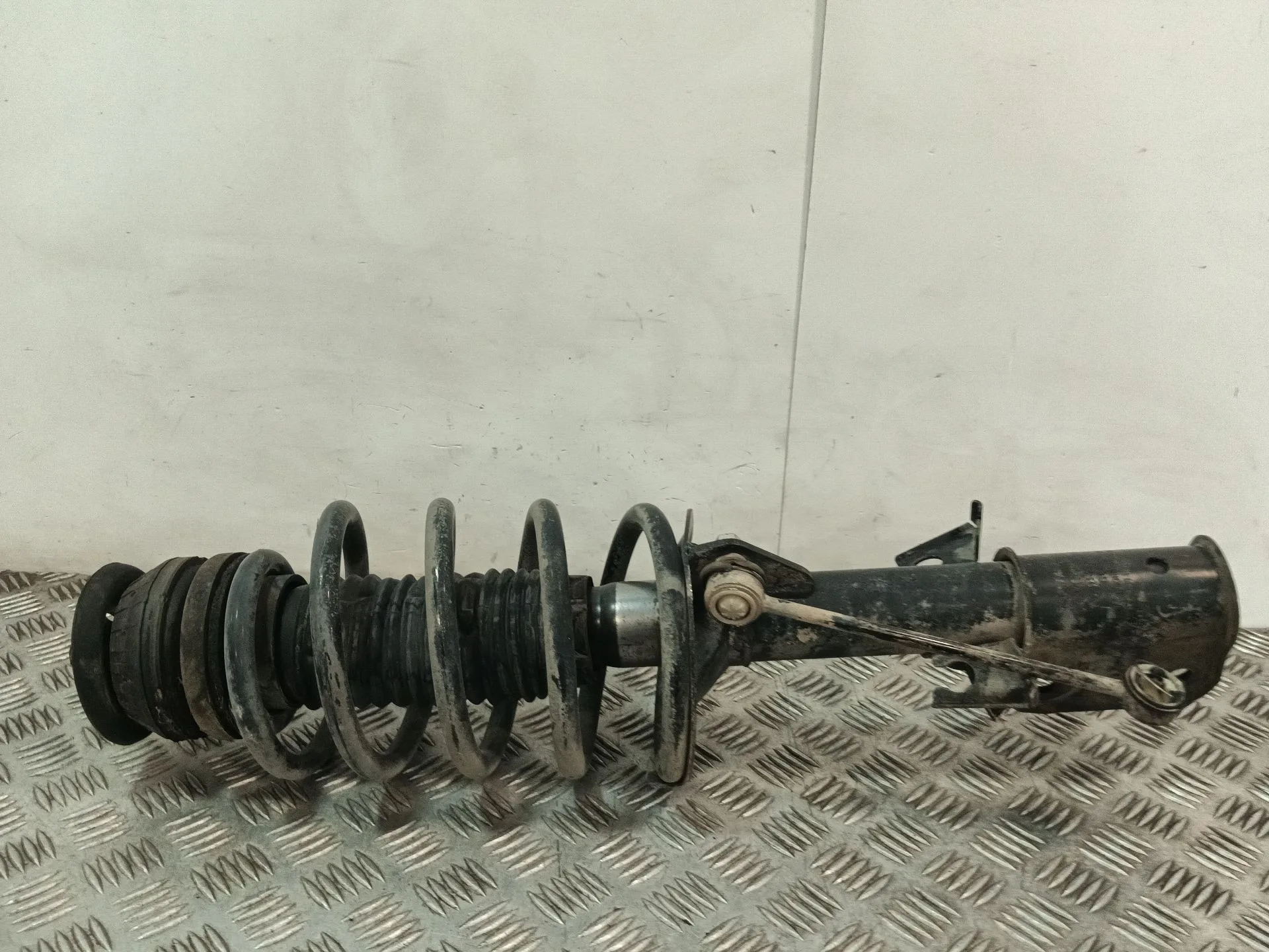 Amortiguador Delantero Derecho para Mercedes-Benz Vito Furgoneta (W638)
