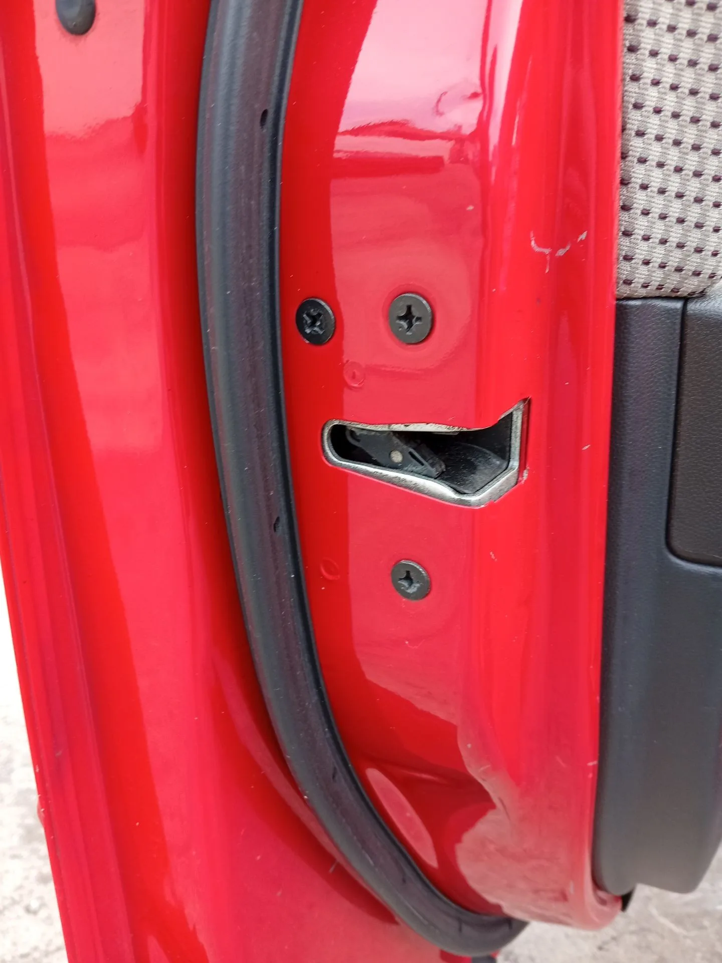 Cerradura Puerta Delantera Izquierda para Mazda 3 (Bk)