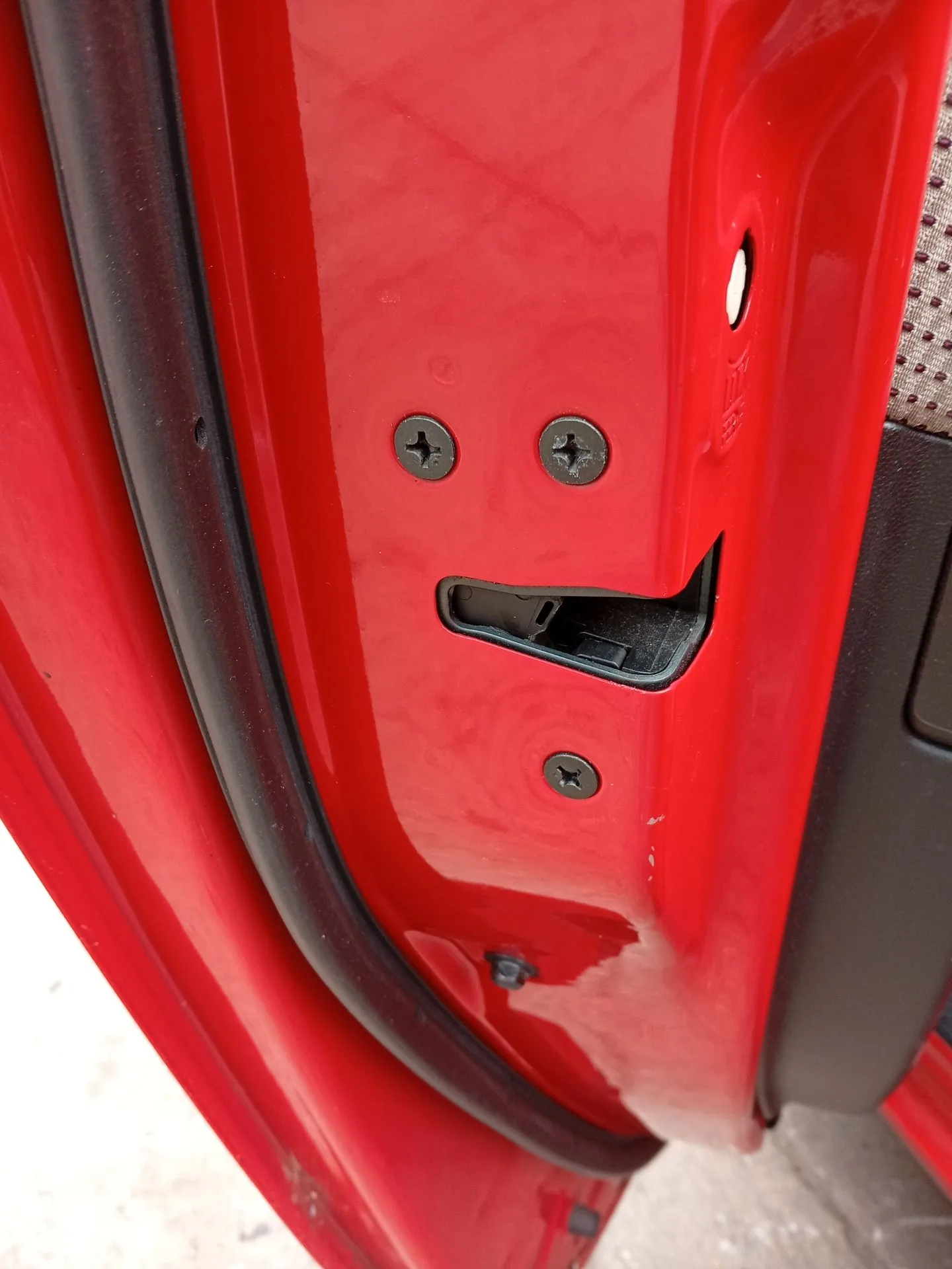 Cerradura Puerta Trasera Izquierda para Mazda 3 (Bk)