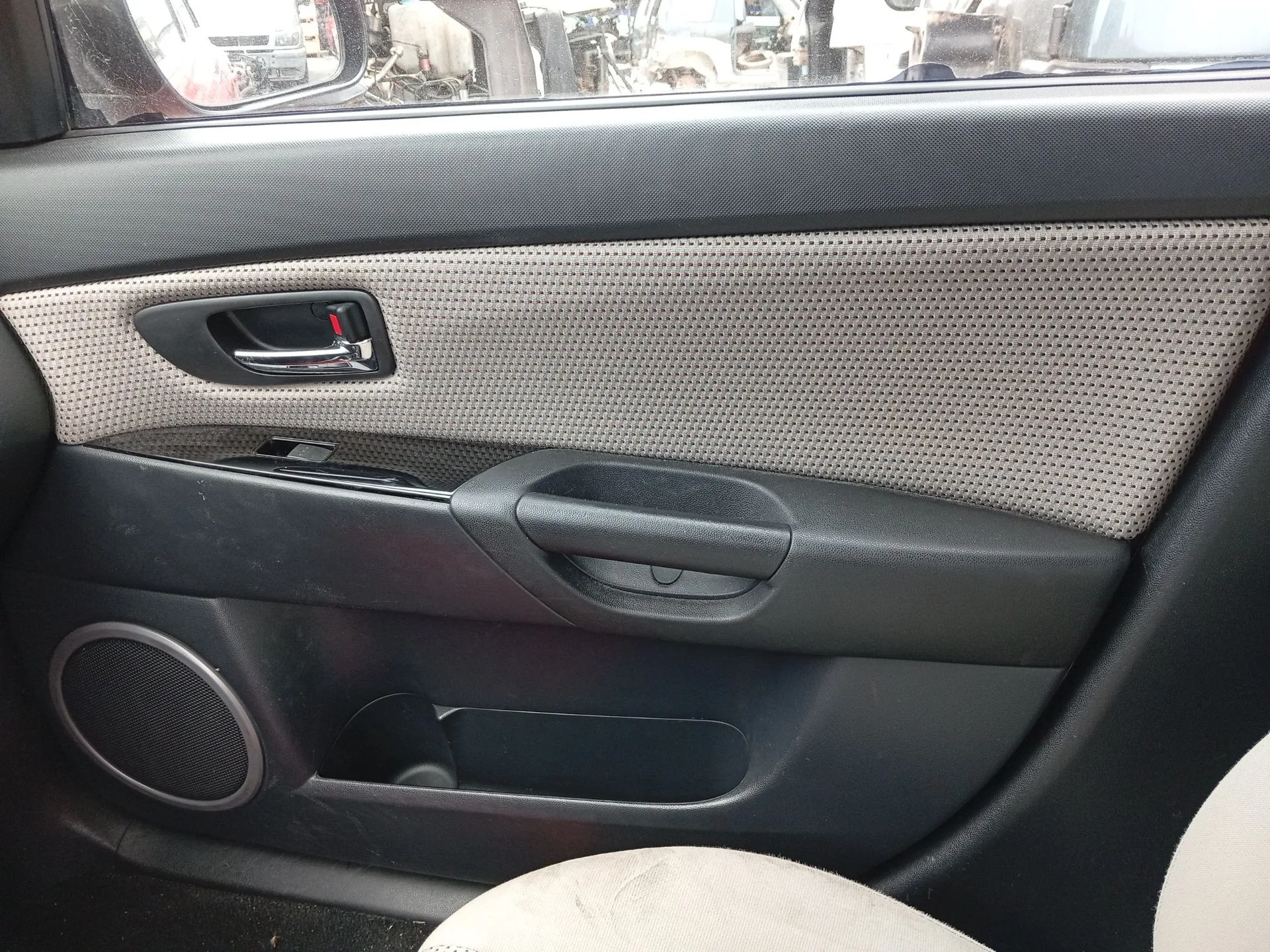 Guarnecido Puerta Delantera Derecha para Mazda 3 (Bk)