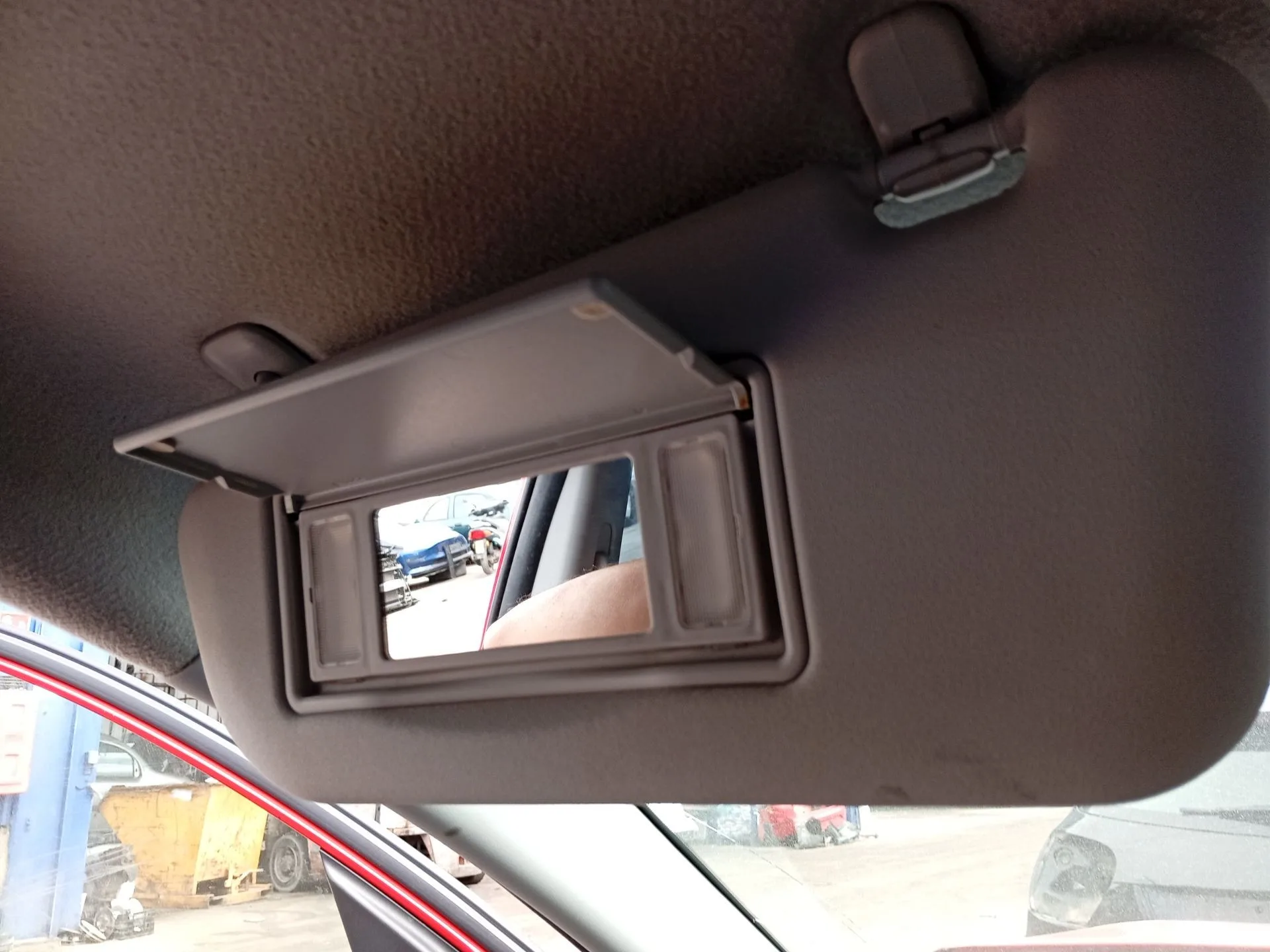 Parasol Izquierdo para Mazda 3 (Bk)