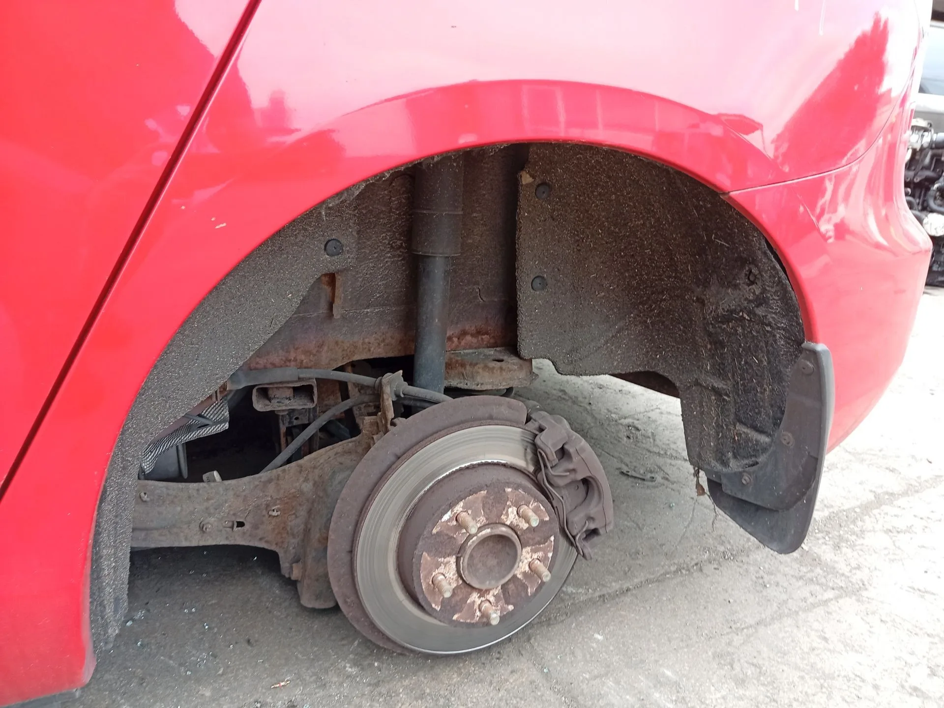 Paso De Rueda Trasero Izquierdo para Mazda 3 (Bk)