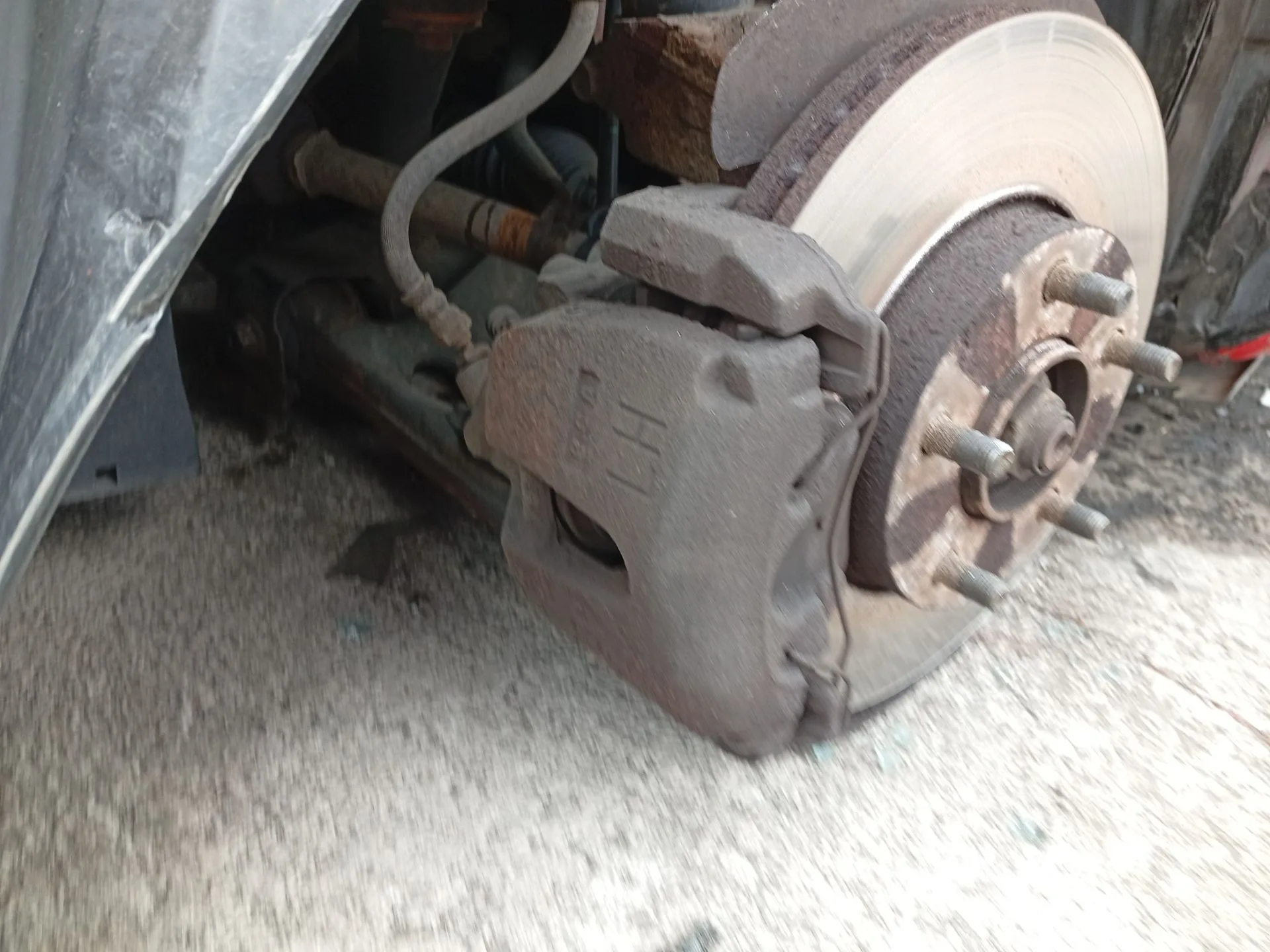 Pinza Freno Delantera Izquierda para Mazda 3 (Bk)