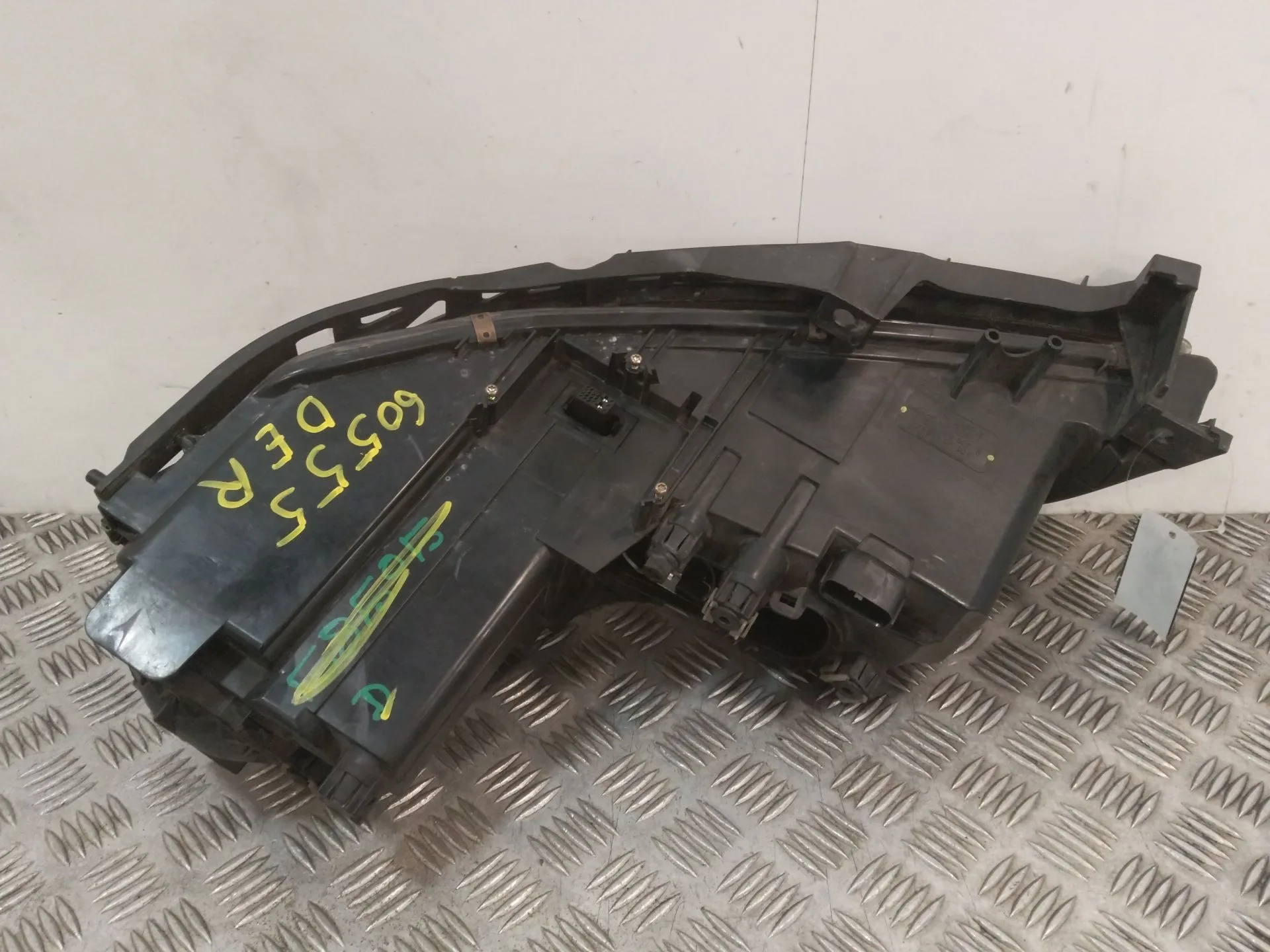 Faro Derecho para Mazda 6 Hatchback (Gg)