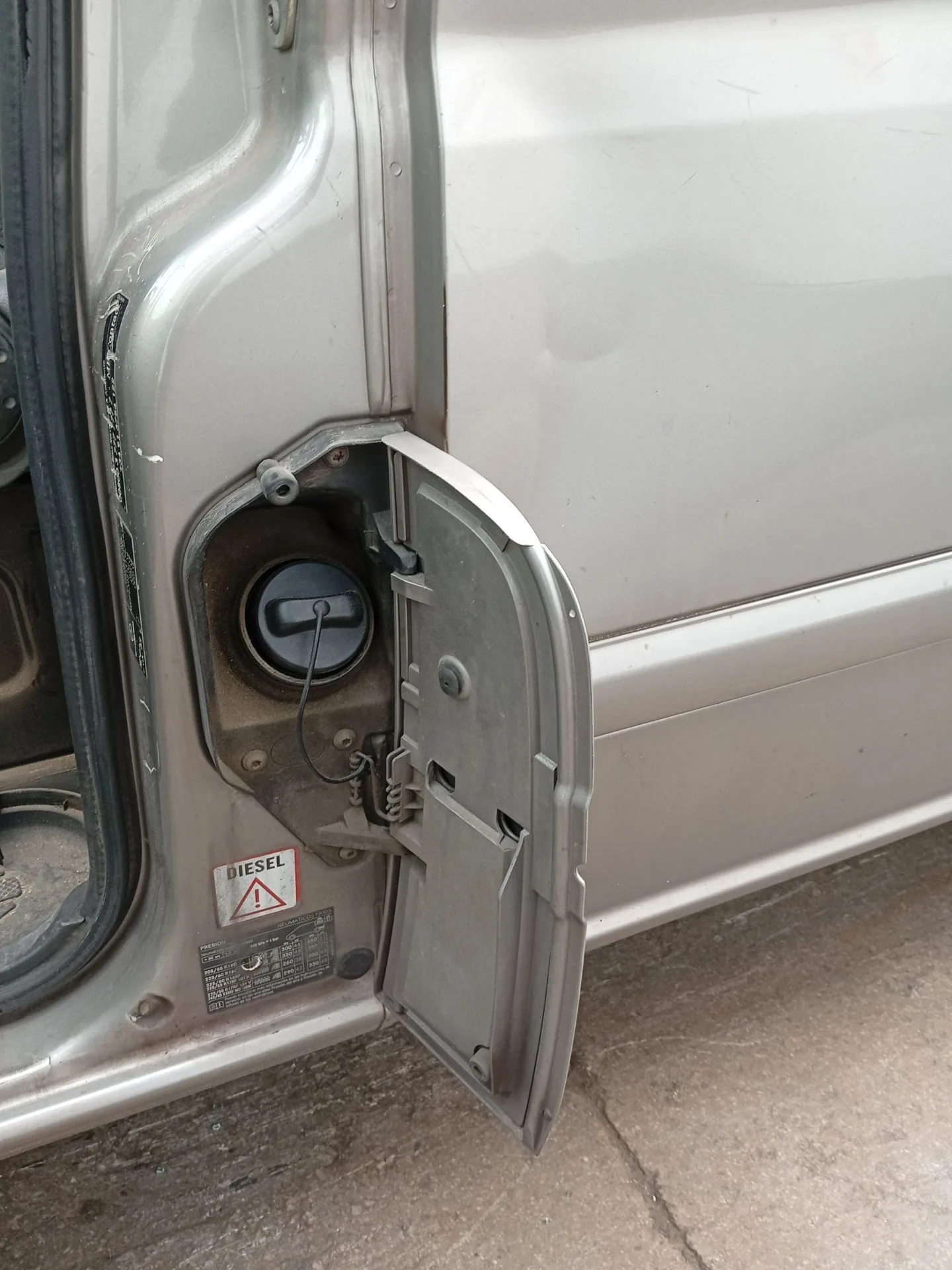 Deposito Combustible para Mercedes-Benz Viano (W639)
