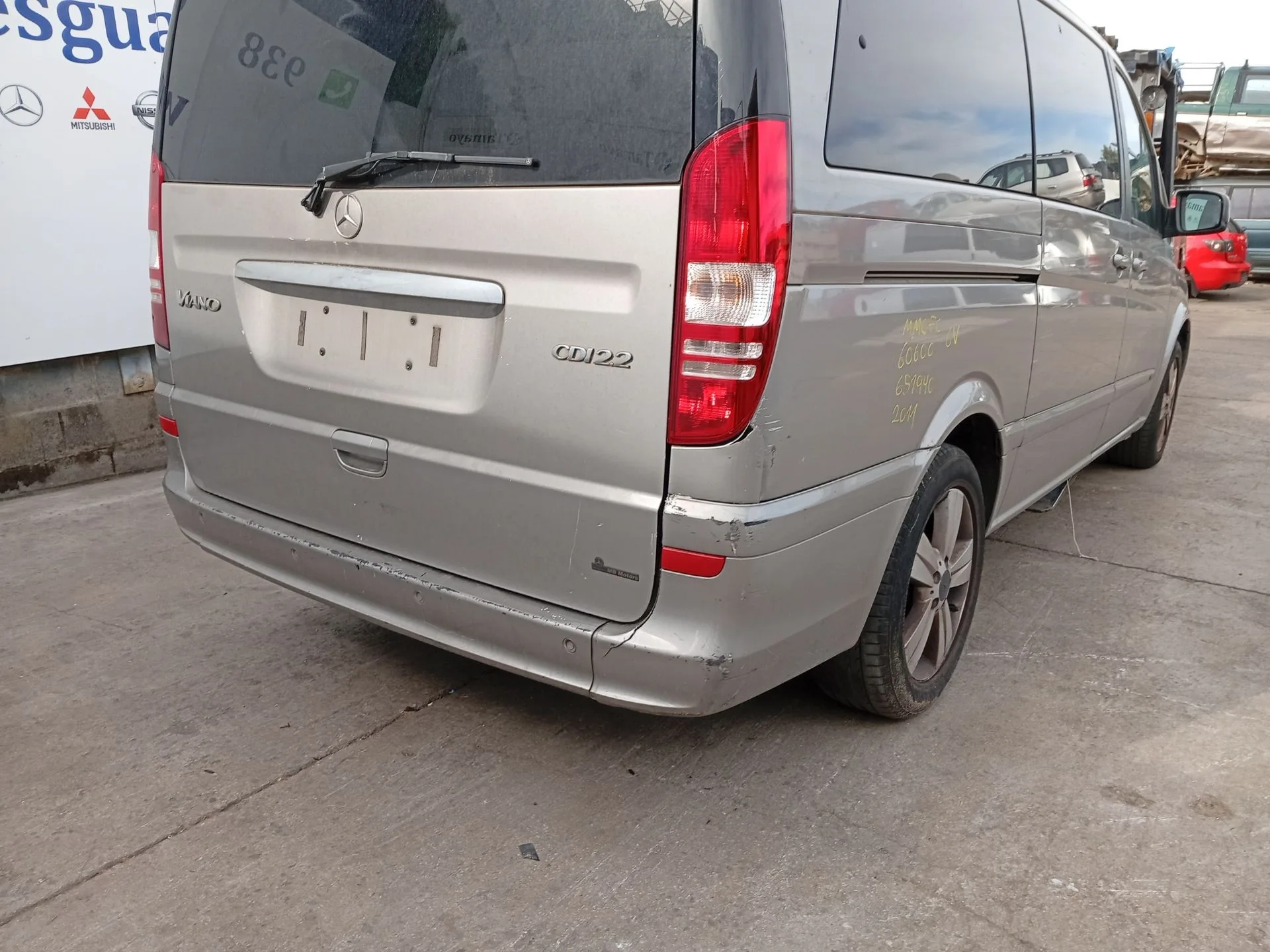 Paragolpes Trasero para Mercedes-Benz Viano (W639)