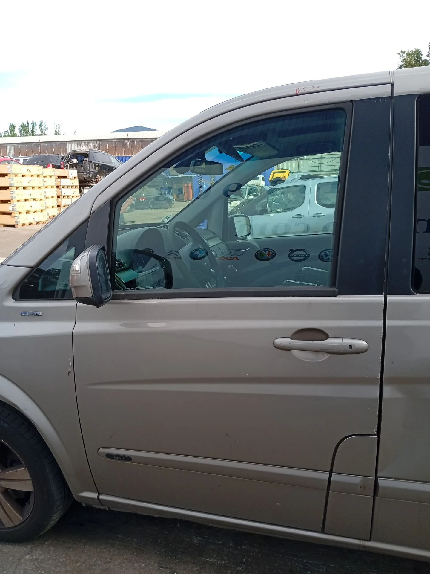 Puerta Delantera Izquierda para Mercedes-Benz Viano (W639)