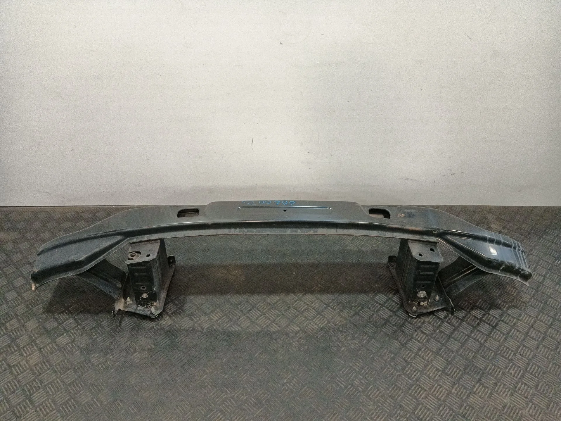 Refuerzo Paragolpes Delantero para Mercedes-Benz Viano (W639)