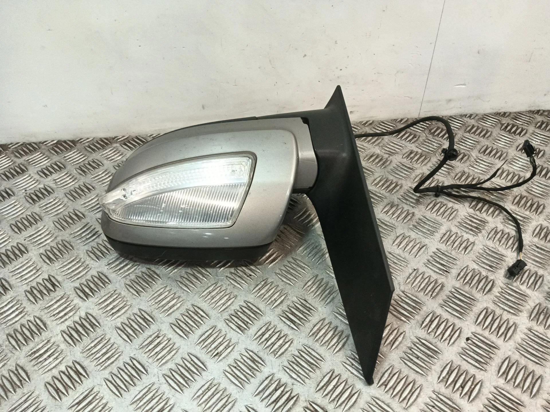 Retrovisor Izquierdo para Mercedes-Benz Viano (W639)