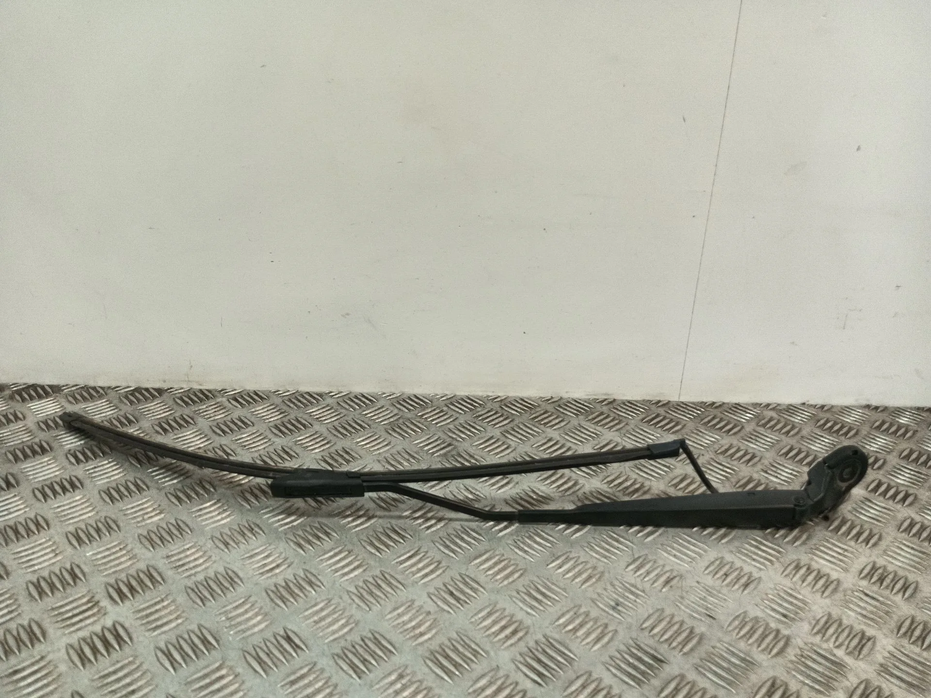 Brazo Limpia Delantero Izquierdo para Citroën C4 Cactus