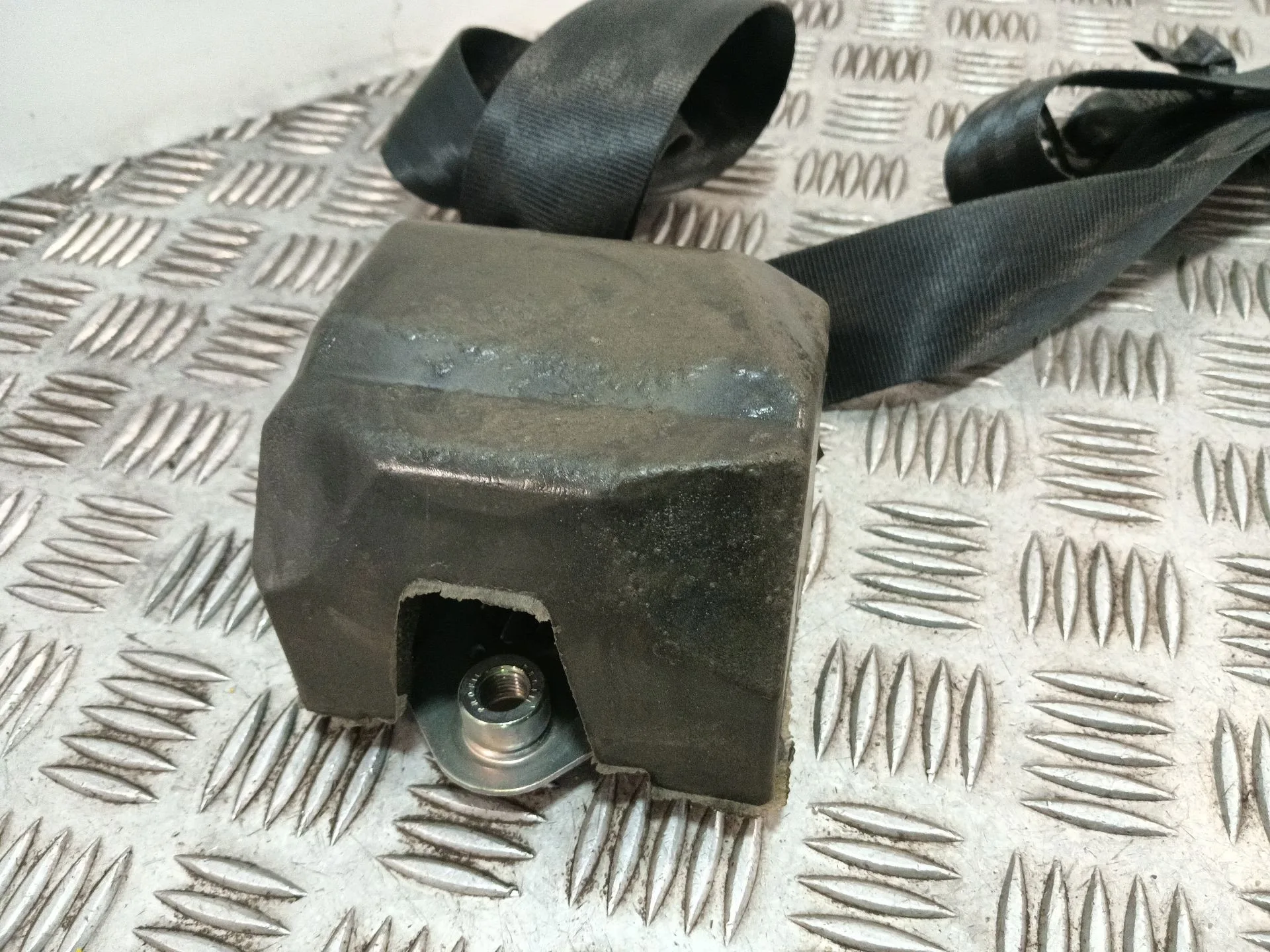 Cinturon Seguridad Trasero Izquierdo para Seat Ibiza Iv (6J5, 6P1)