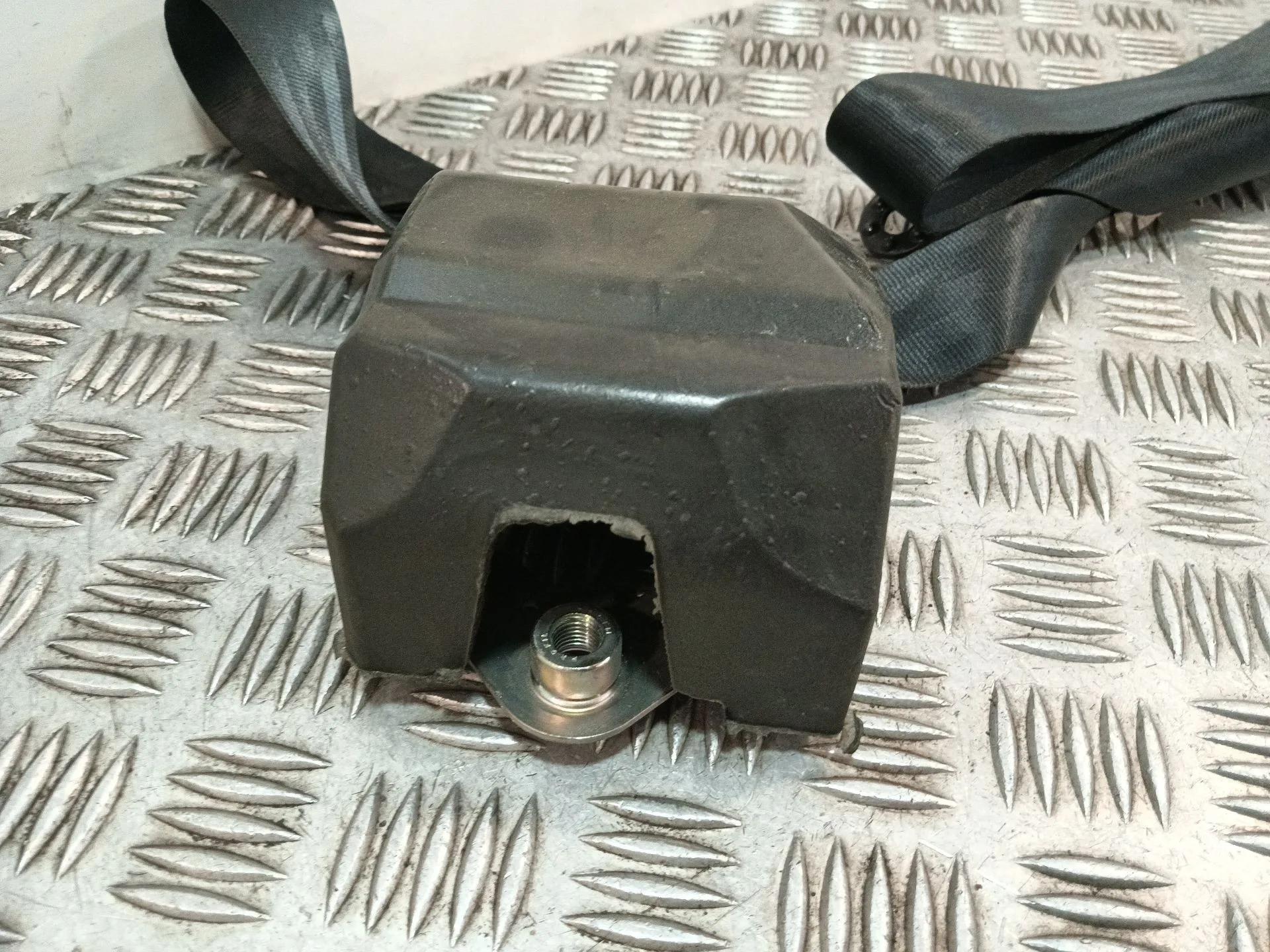 Cinturon Seguridad Trasero Derecho para Seat Ibiza Iv (6J5, 6P1)