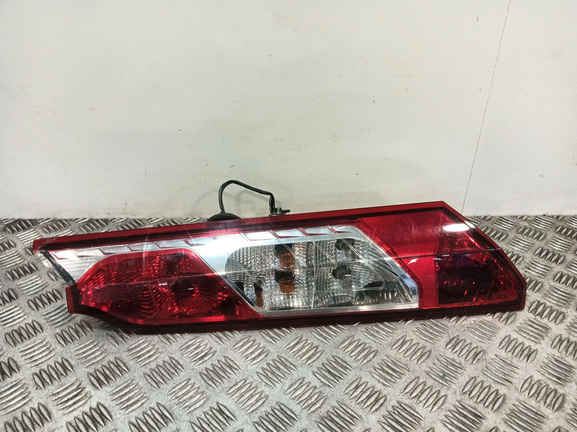 Piloto Trasero Derecho para Ford Transit Connect V408 Furgoneta/Monovolumen