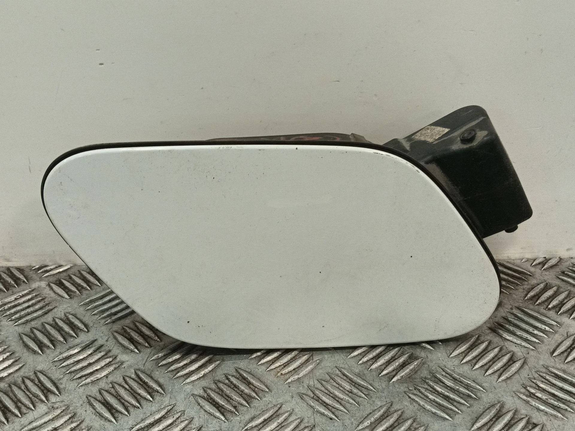 Tapa Combustible para Volkswagen Golf Vii Lim.