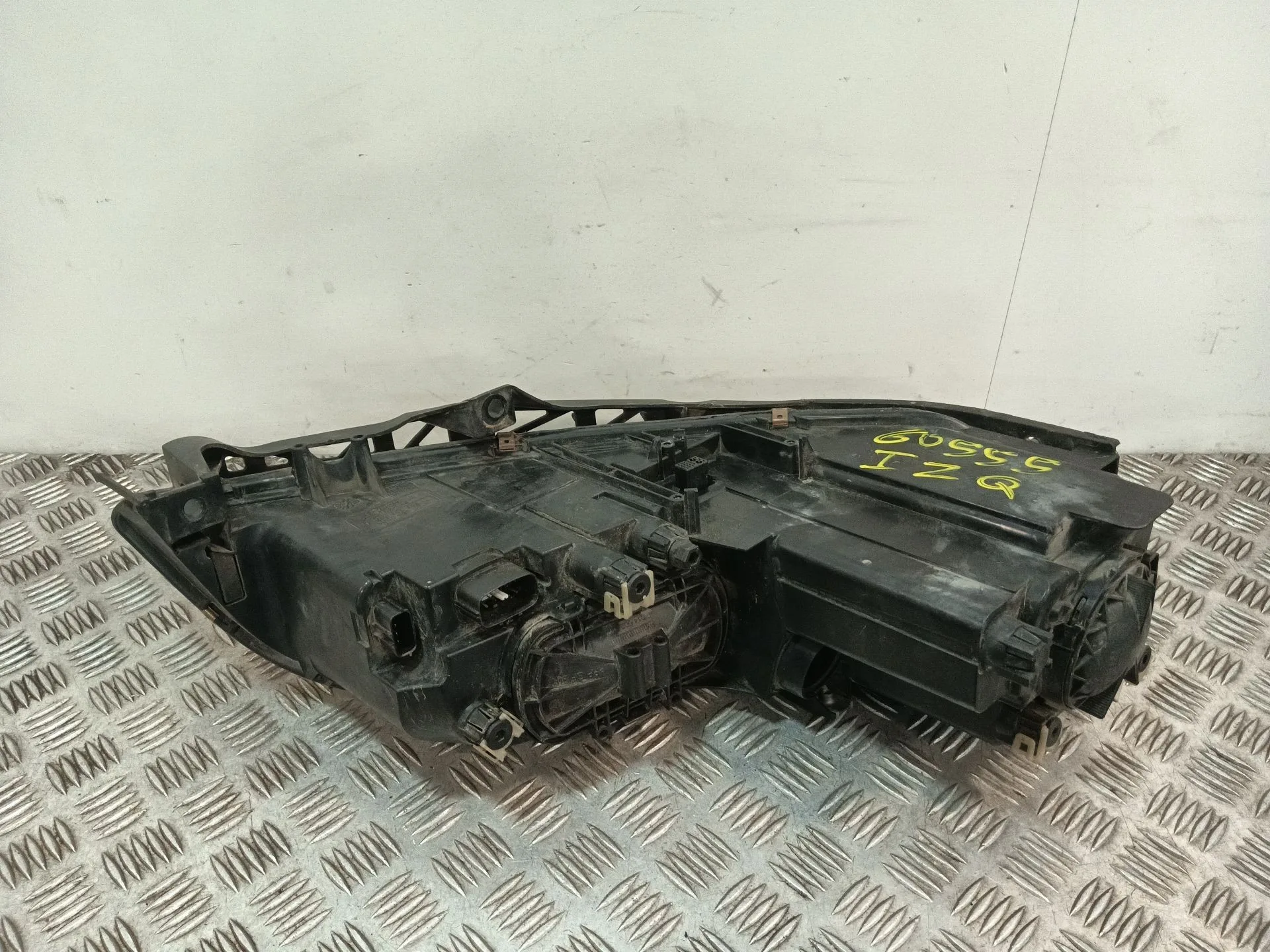 Faro Izquierdo para Mazda 6 Hatchback (Gg)