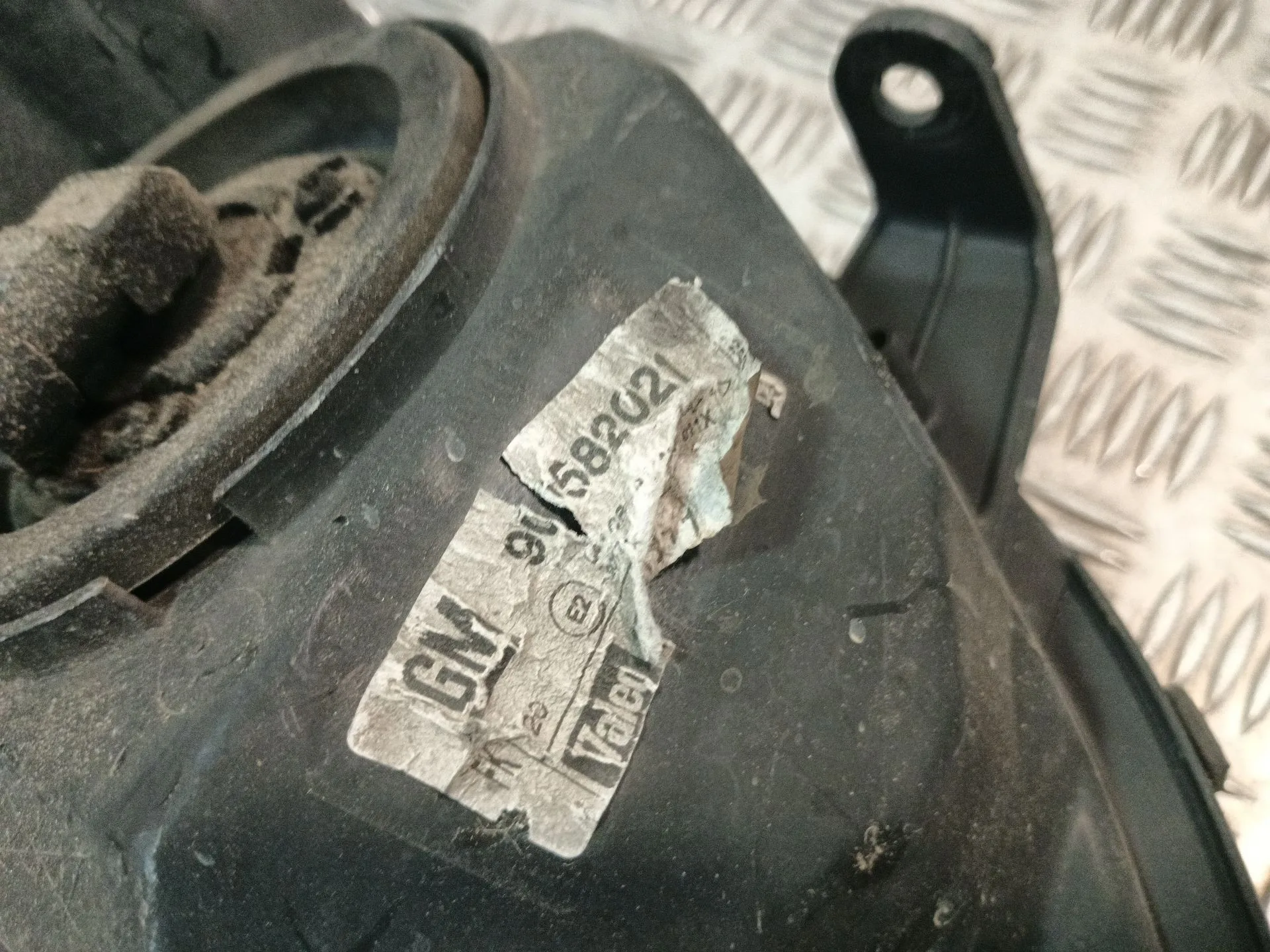 Faro Izquierdo para Opel Zafira A Monospace (T98)