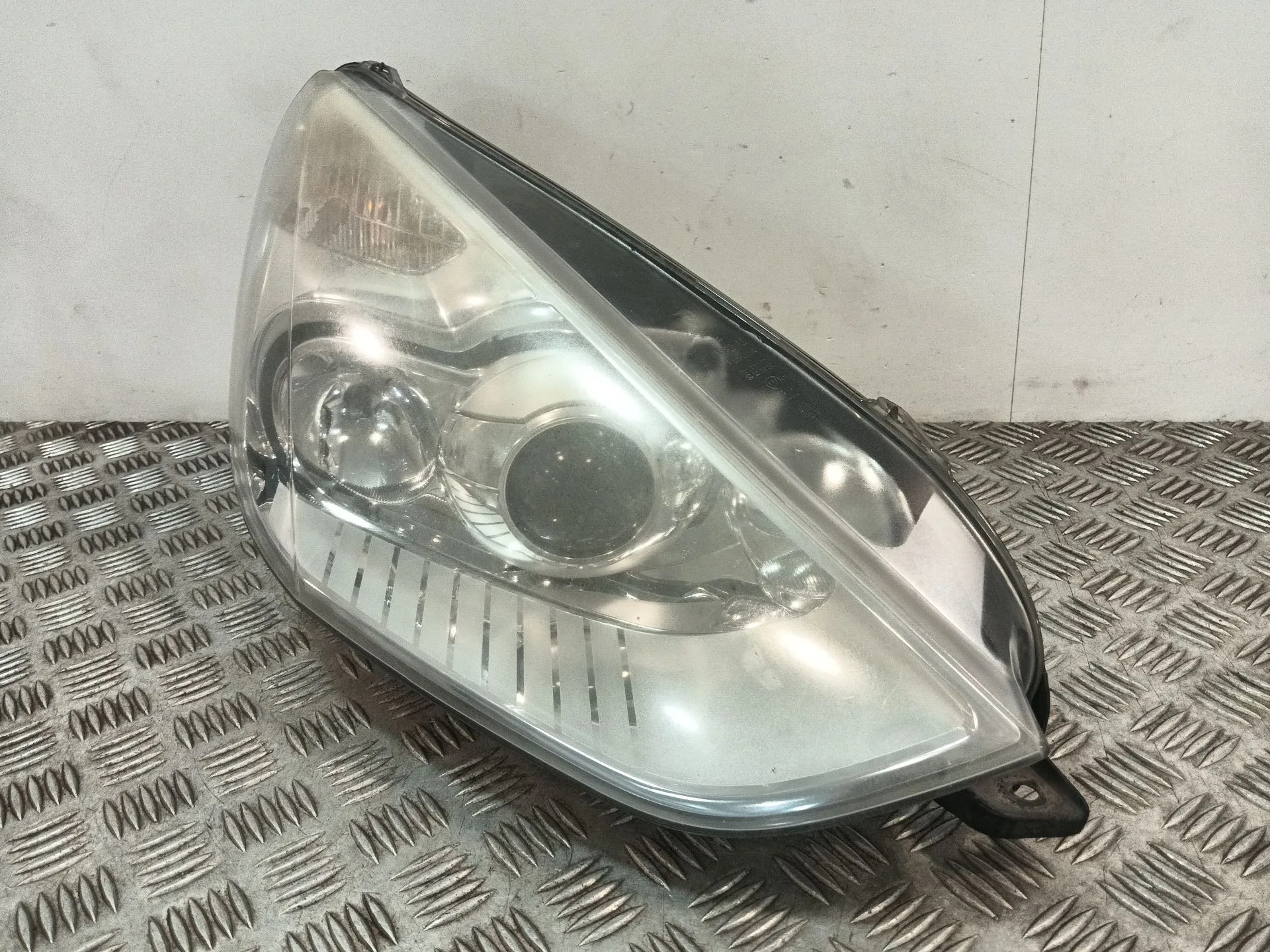 Faro Derecho para Ford S-Max (Wa6)