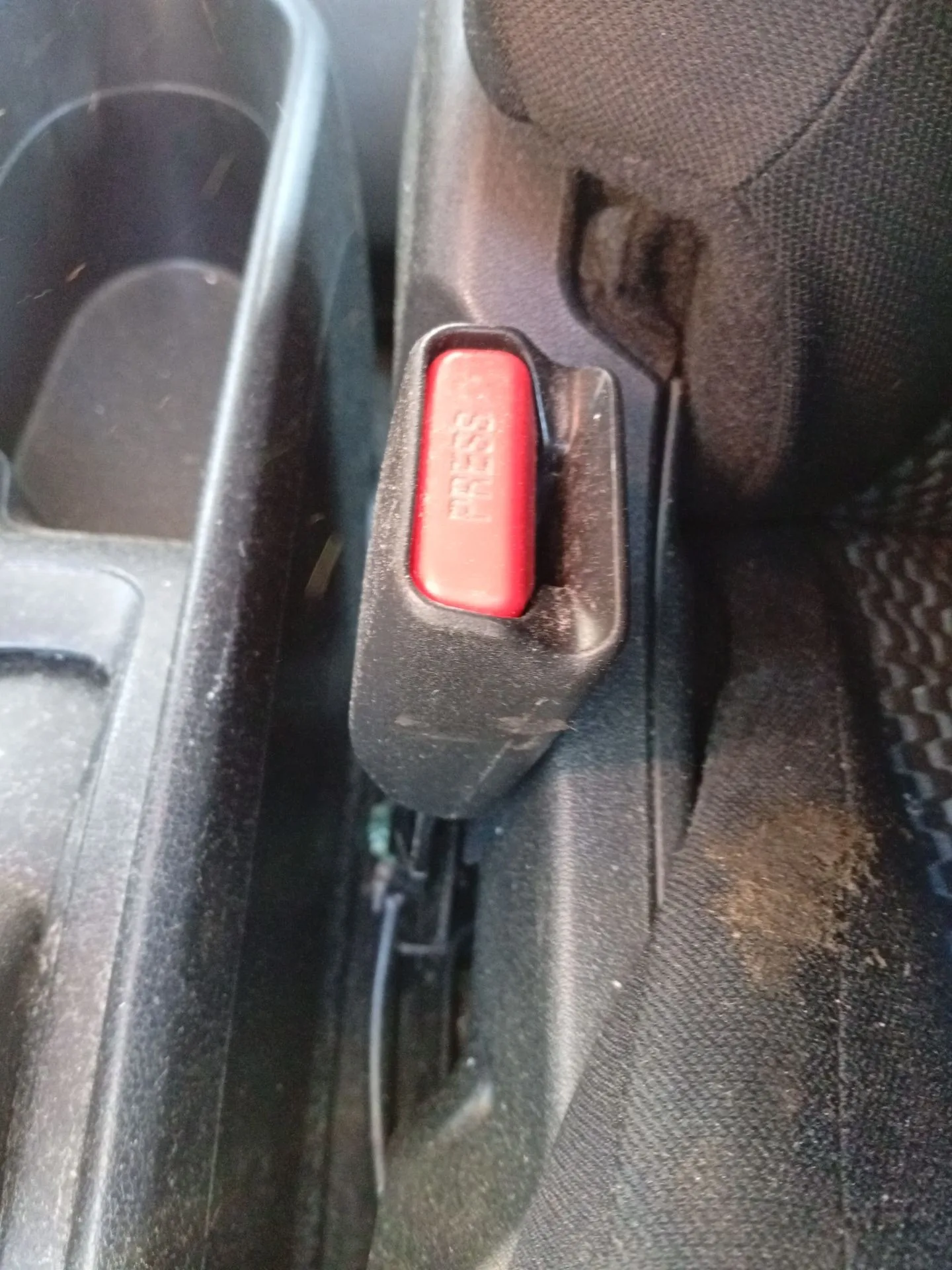 Enganche Cinturon Delantero Izquierdo para Nissan Note (E12)