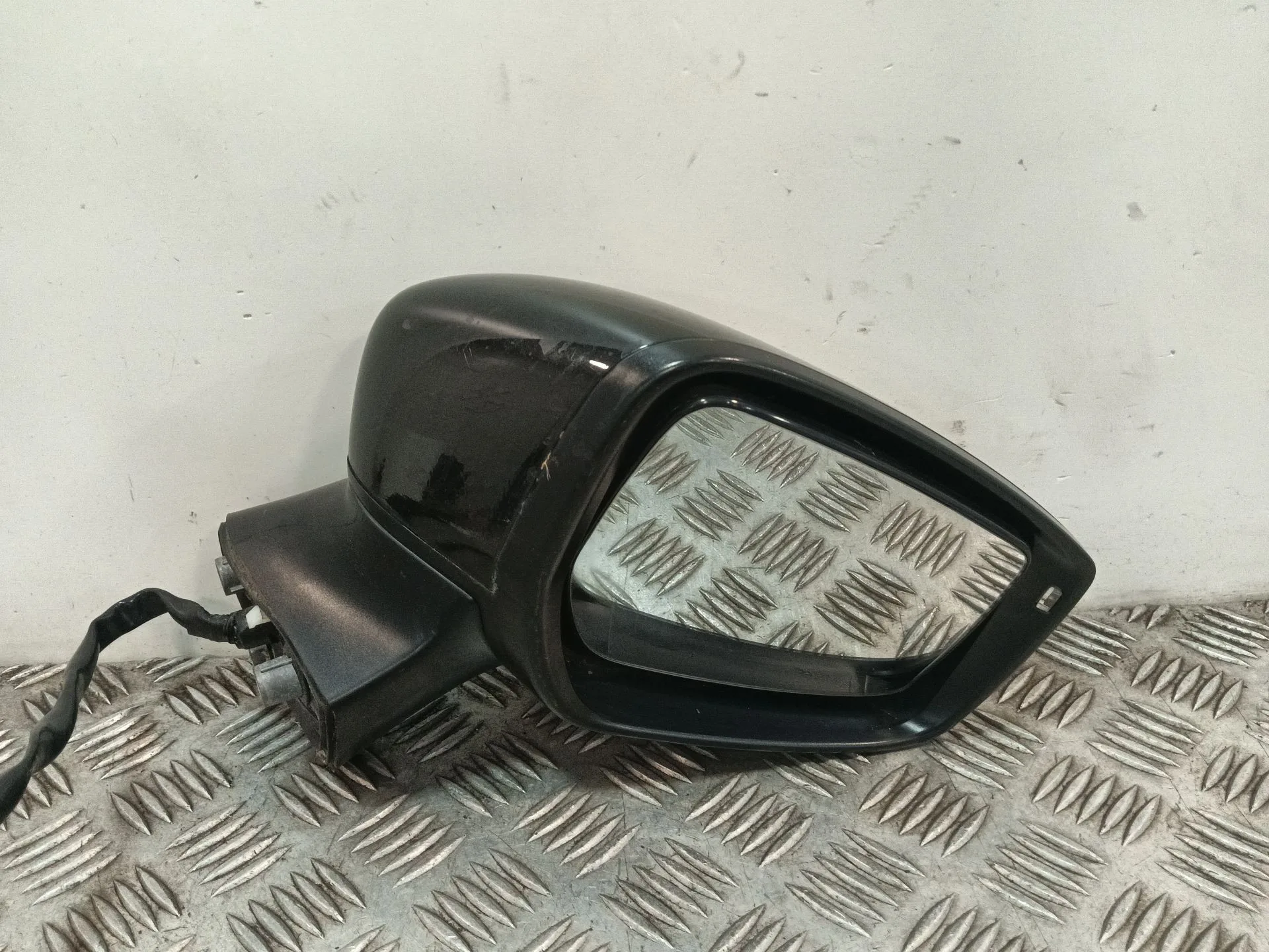 Retrovisor Derecho para Nissan Note (E12)