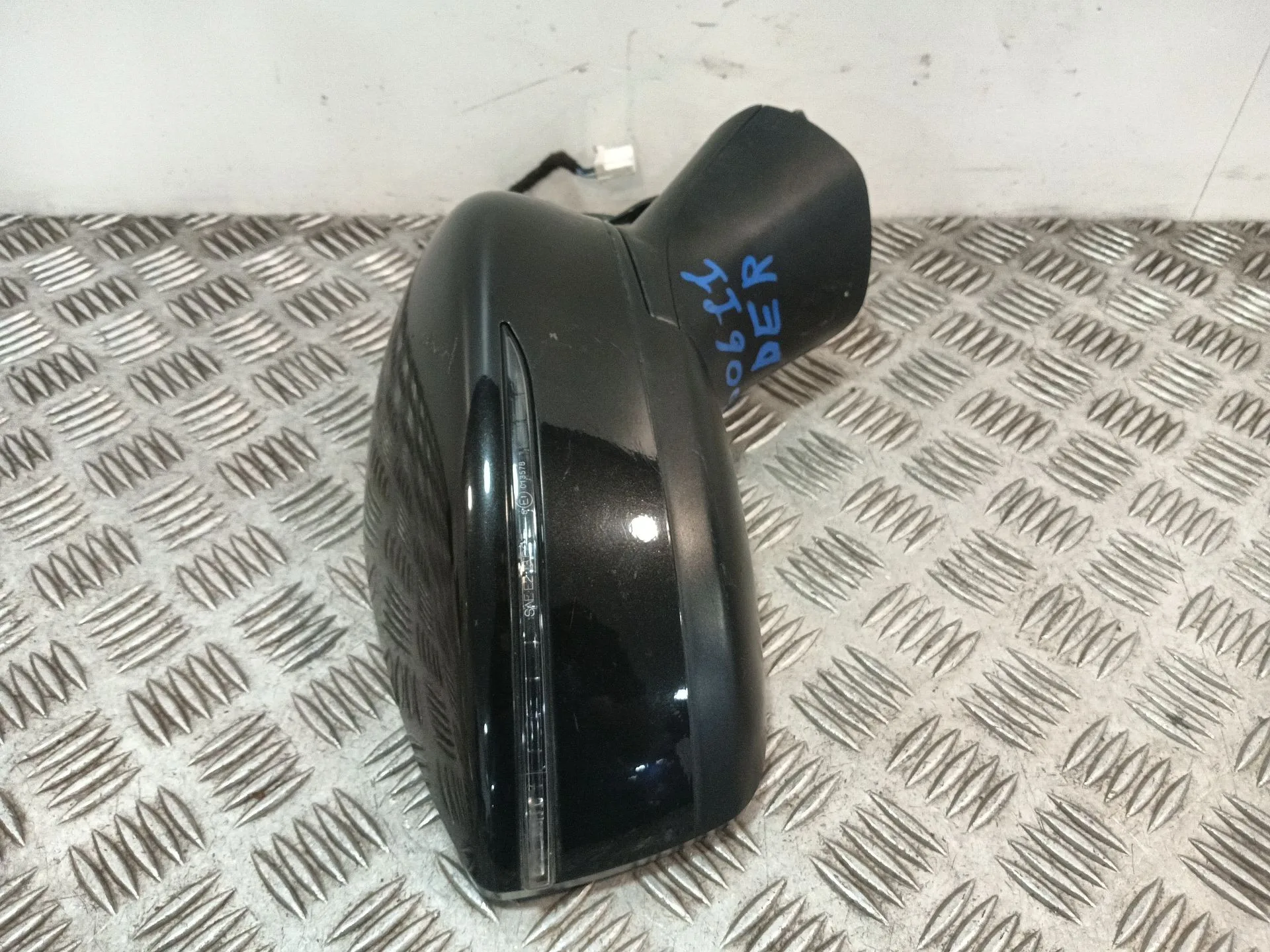 Retrovisor Derecho para Nissan Note (E12)