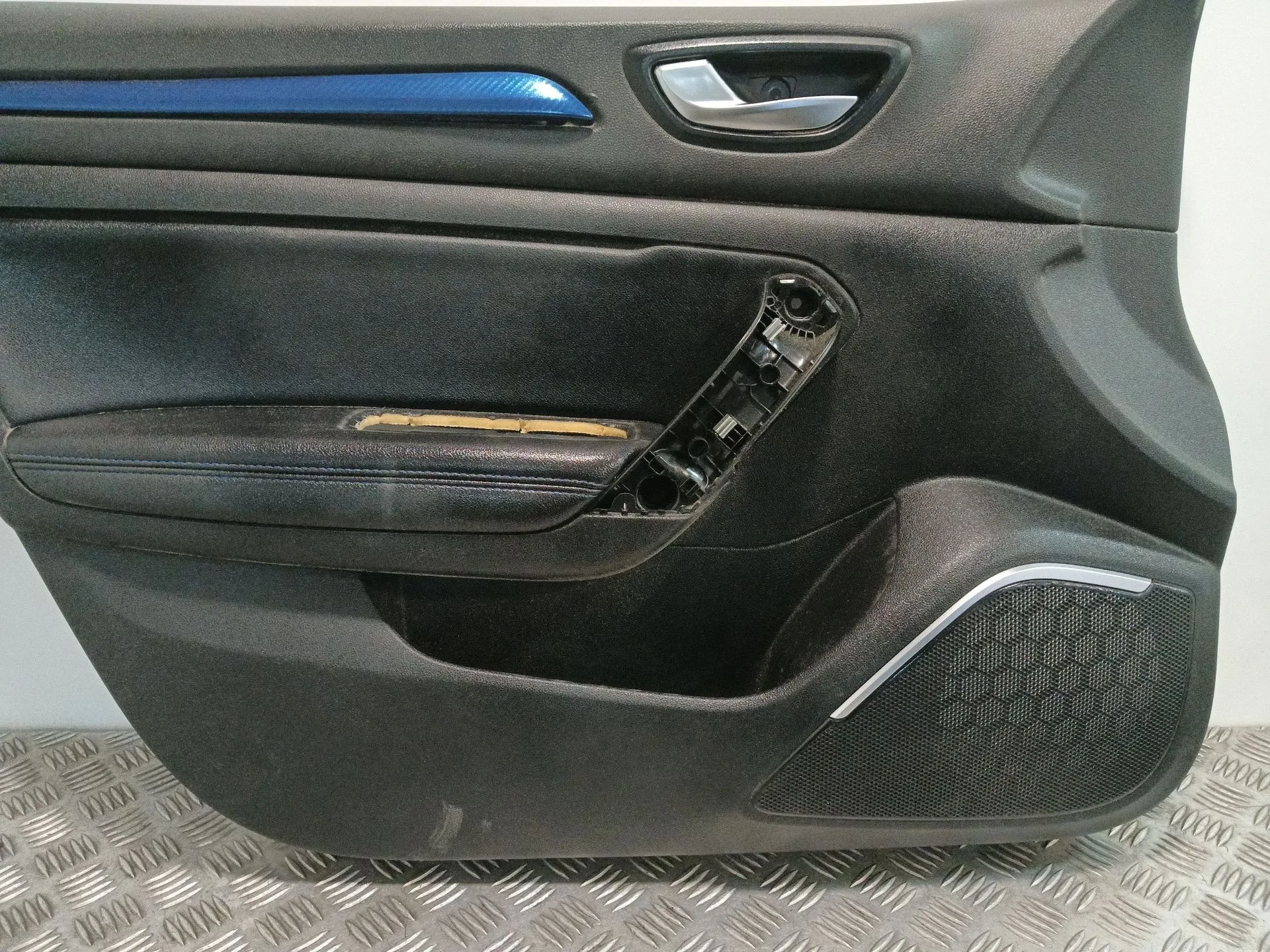 Guarnecido Puerta Delantera Izquierda para Renault Megane Iv Hatchback (B9A/M/N_)