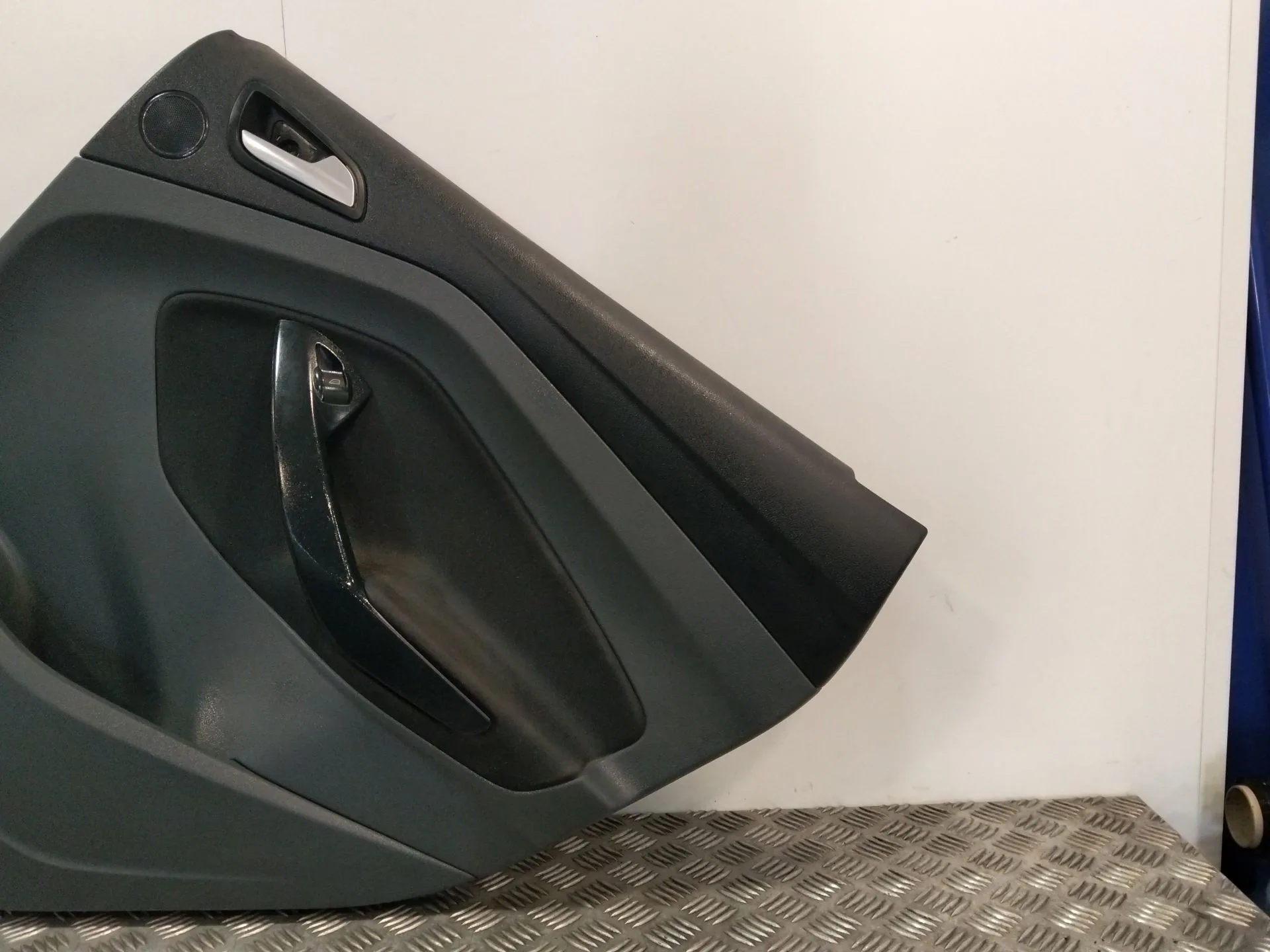Guarnecido Puerta Trasera Derecha para Ford C-Max