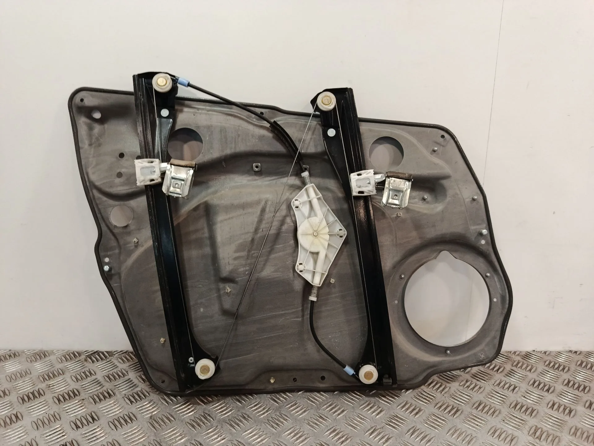 Elevalunas Delantero Derecho para Mercedes-Benz Clase A (W169)