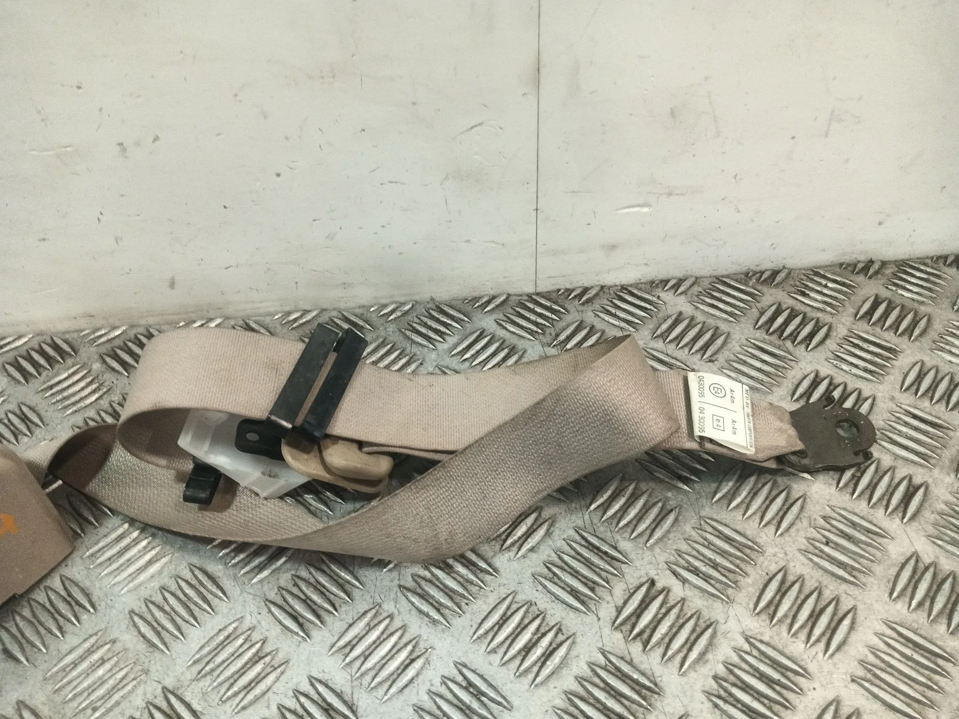 Cinturon Seguridad Trasero Central para Nissan X-Trail I (T30)