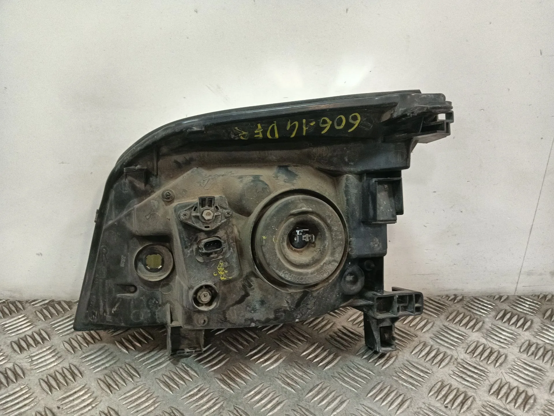 Faro Derecho para Nissan X-Trail I (T30)